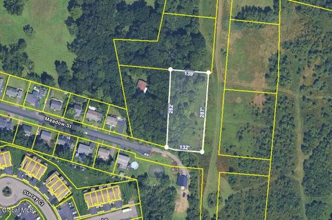 Photo of 7 Landor Lane, Colonie, NY 12047 (MLS # 202616336)