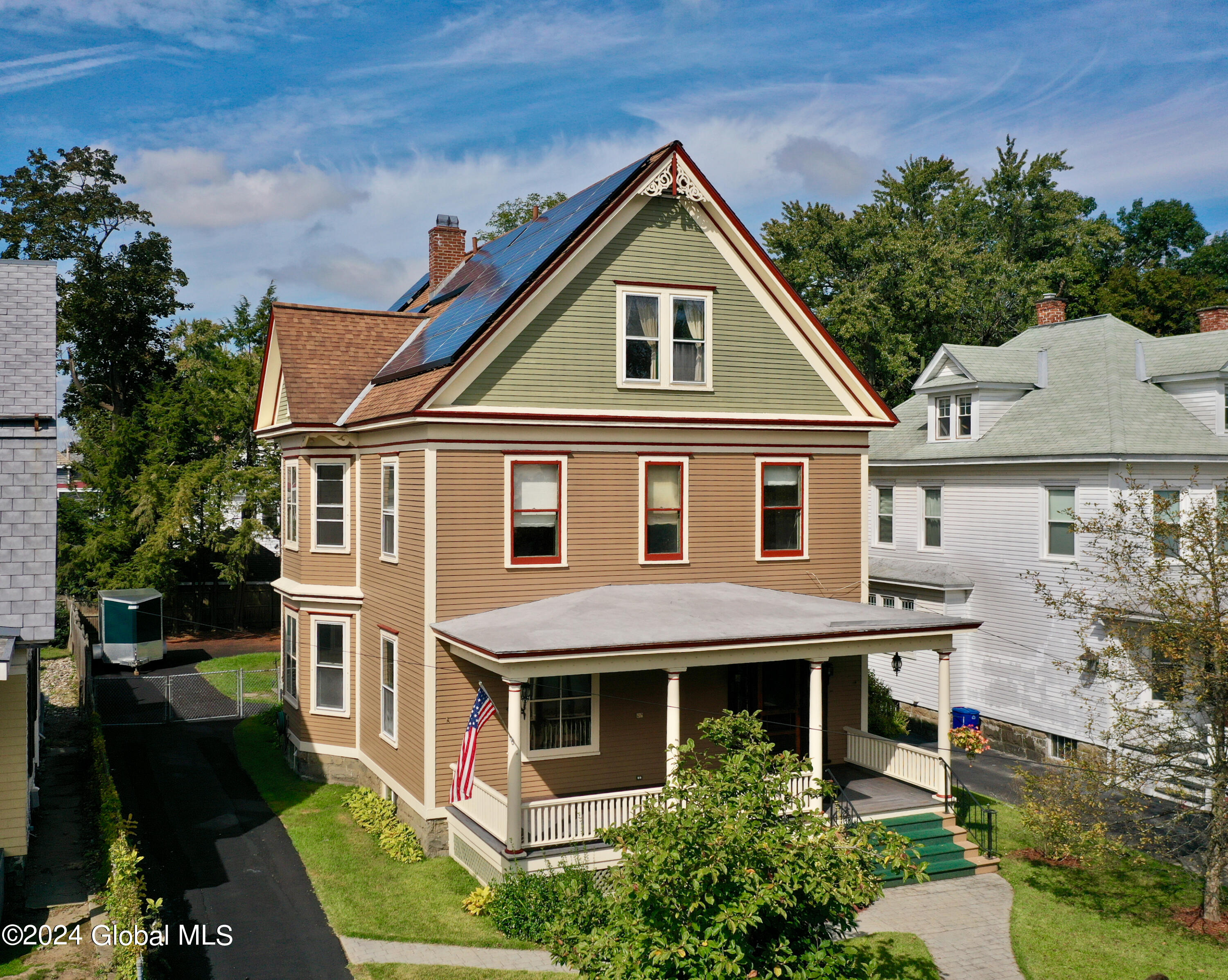 1043 Ardsley Road, Schenectady, New York image 1