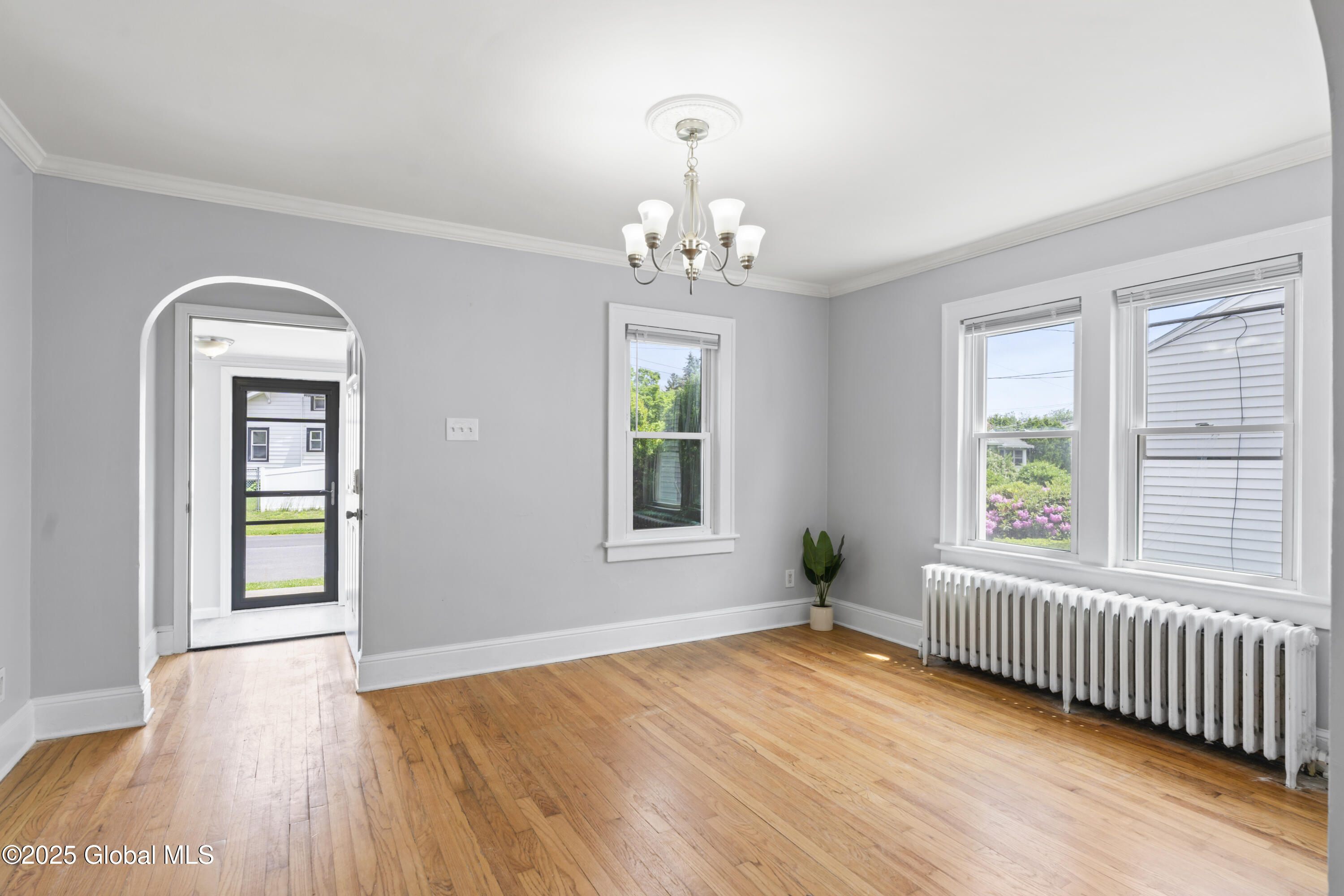 14 Woodside Avenue, Colonie, New York image 6