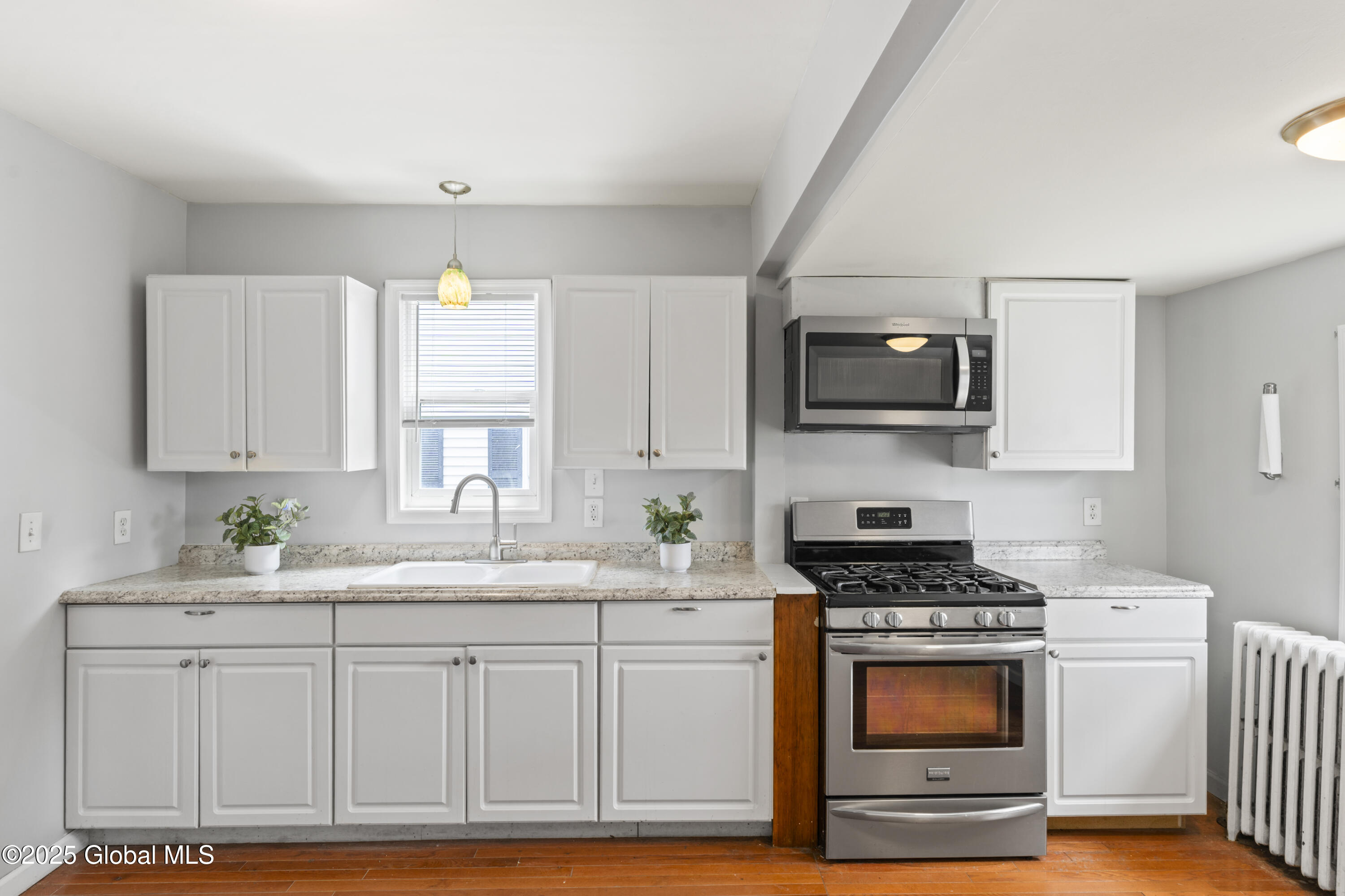 14 Woodside Avenue, Colonie, New York image 10