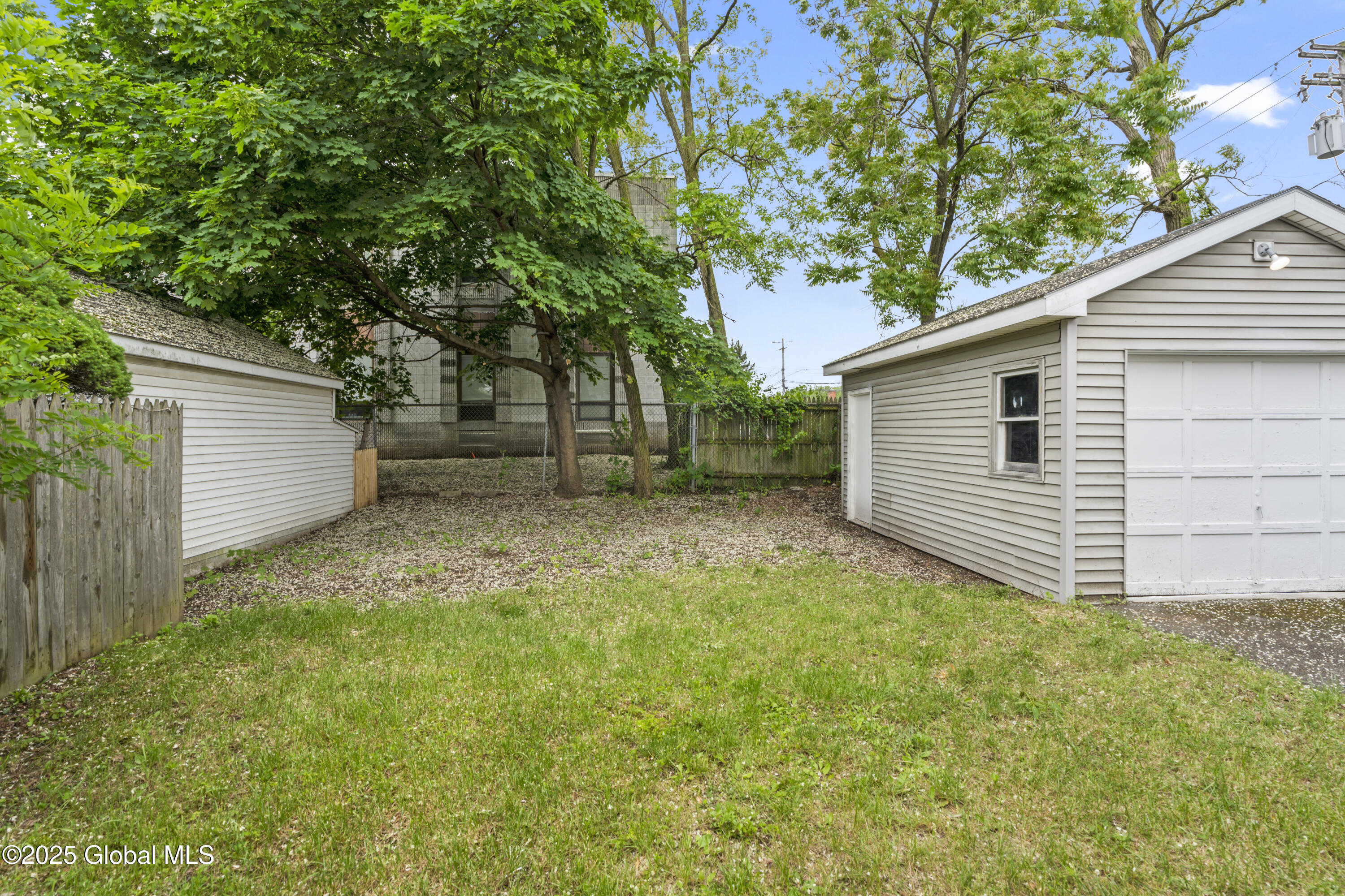 14 Woodside Avenue, Colonie, New York image 24