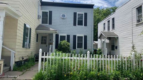 Photo of 9 James Street #Apt 1, Saratoga Springs, NY 12866 (MLS # 202617267)