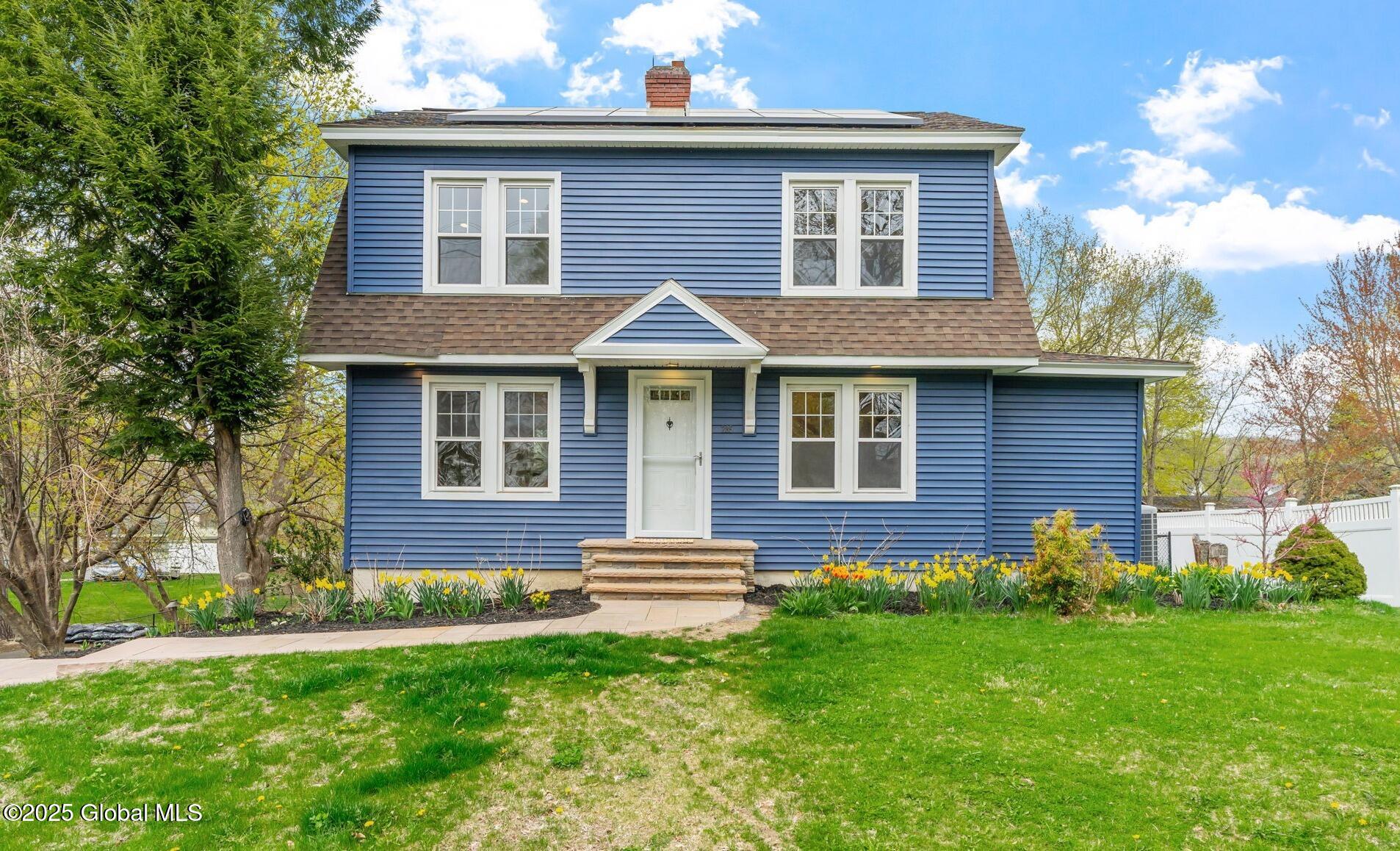285 Whiteview Road, Wynantskill, New York image 1