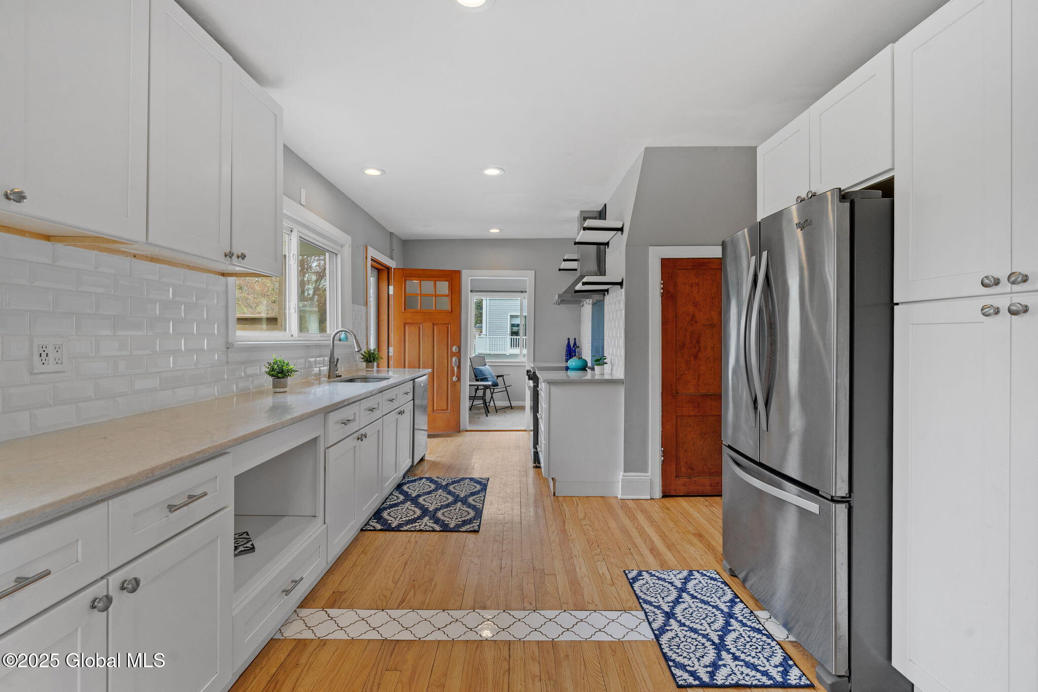 285 Whiteview Road, Wynantskill, New York image 3