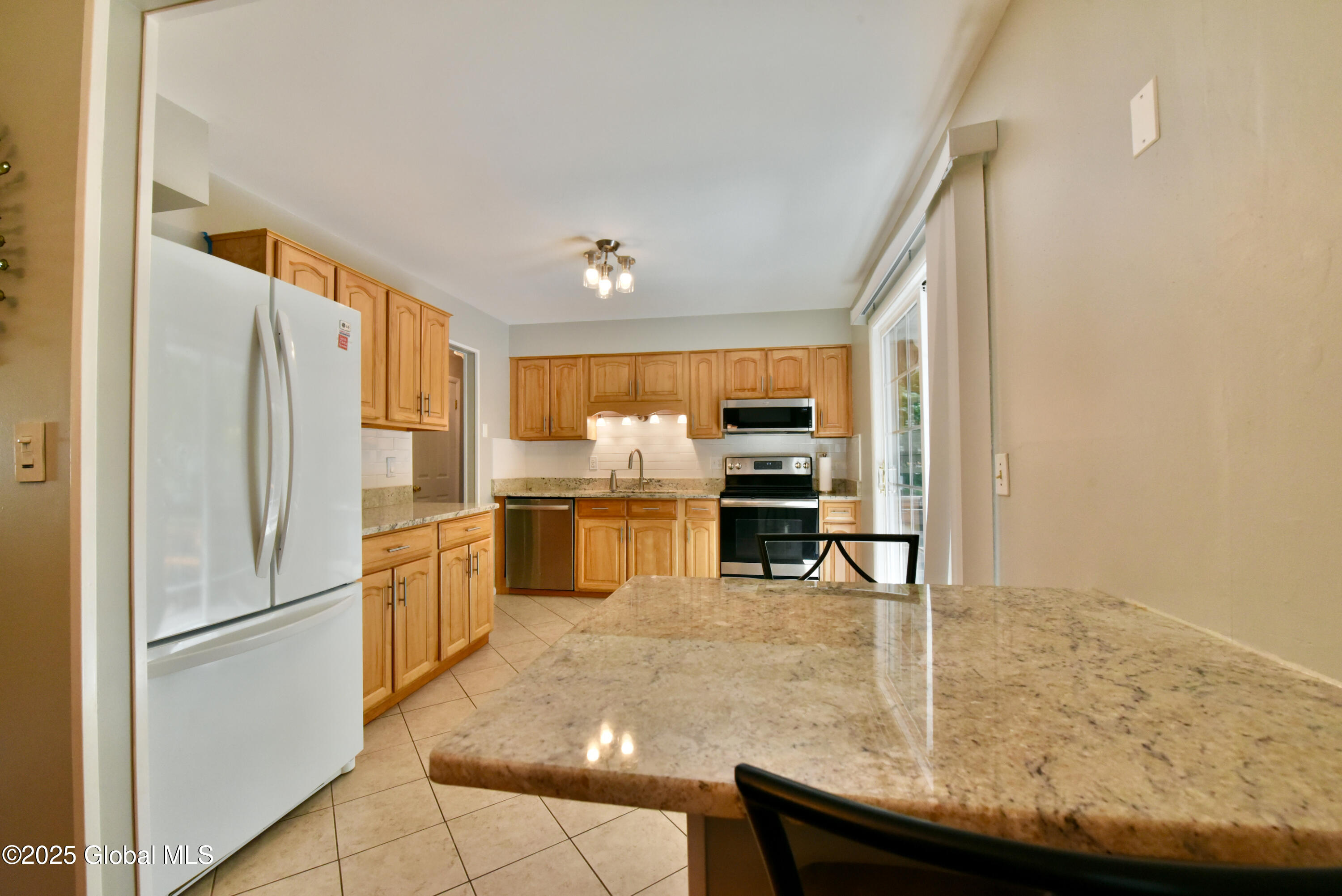 23 Bayberry Drive, Clifton Park, New York image 11