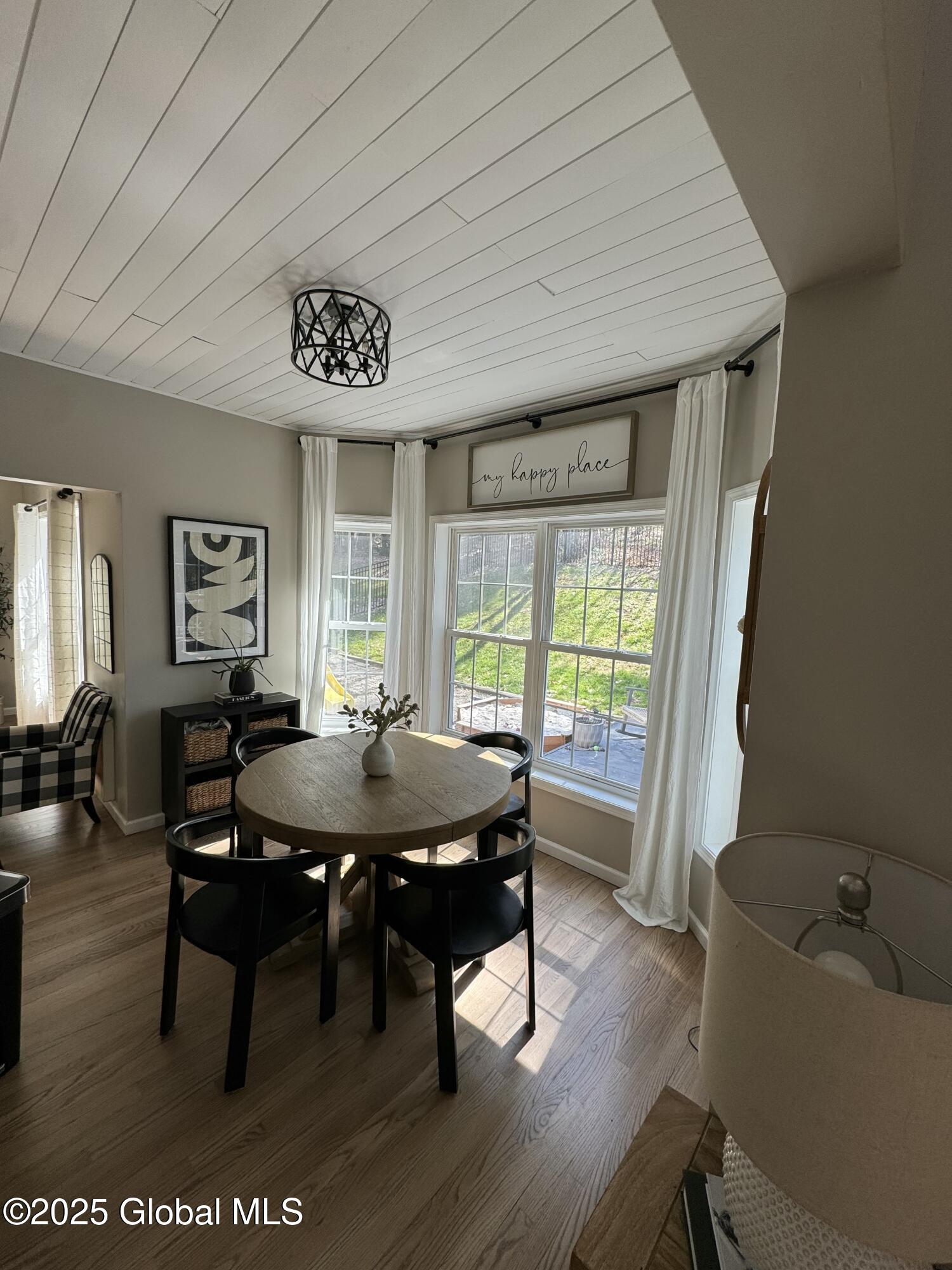 30 Indian Pipe Drive, Wynantskill, New York image 4