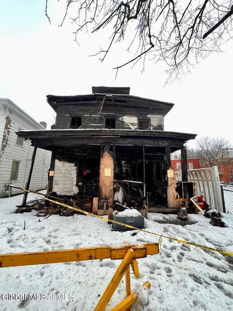 Homes For Sale - 31 Center Street<br/> Montgomery County, Fort Plain, NY 13339