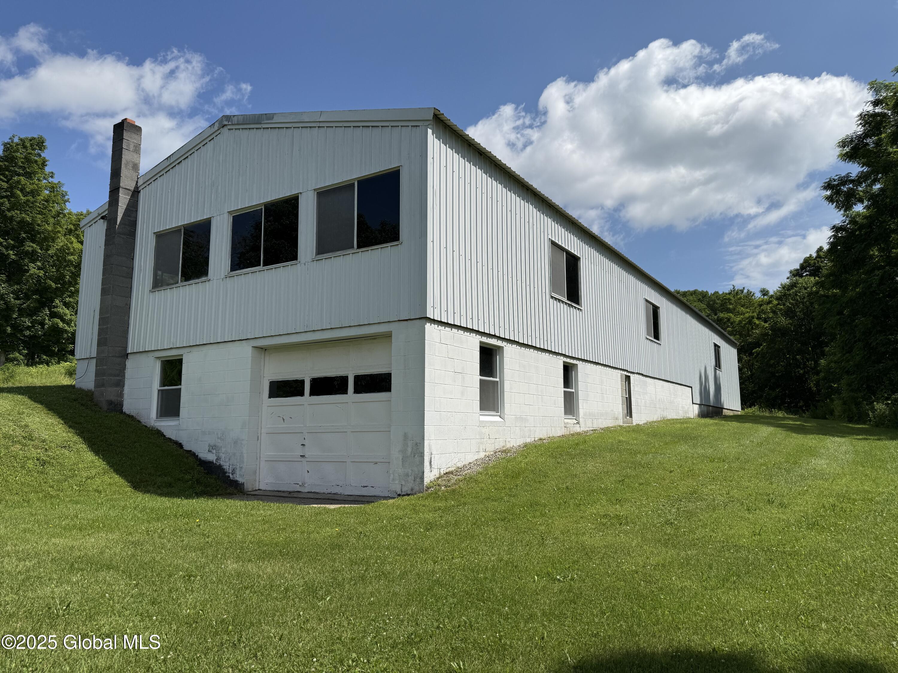 148 Honey Hill Lane