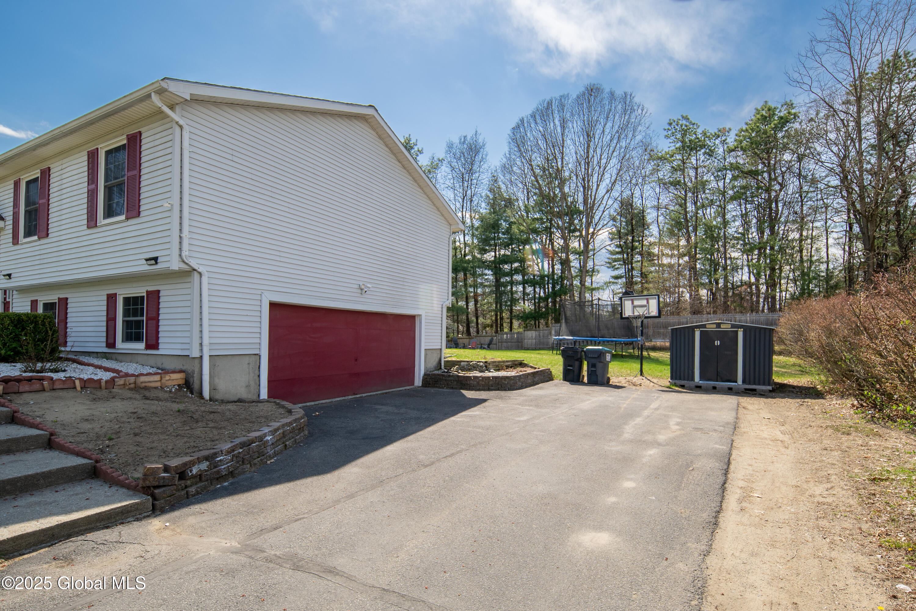 4 Heresford Lane, Queensbury, New York image 48