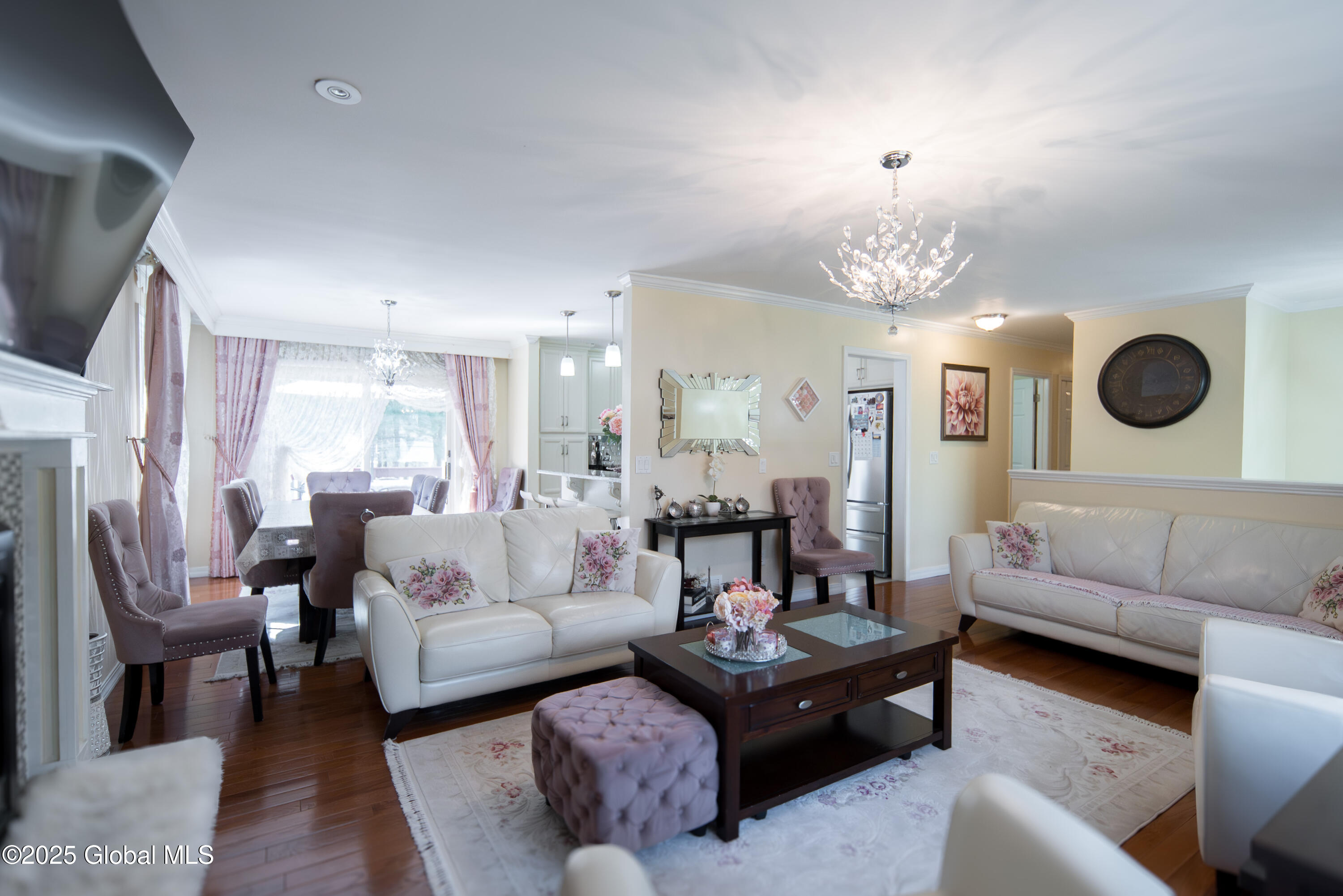 4 Heresford Lane, Queensbury, New York image 7