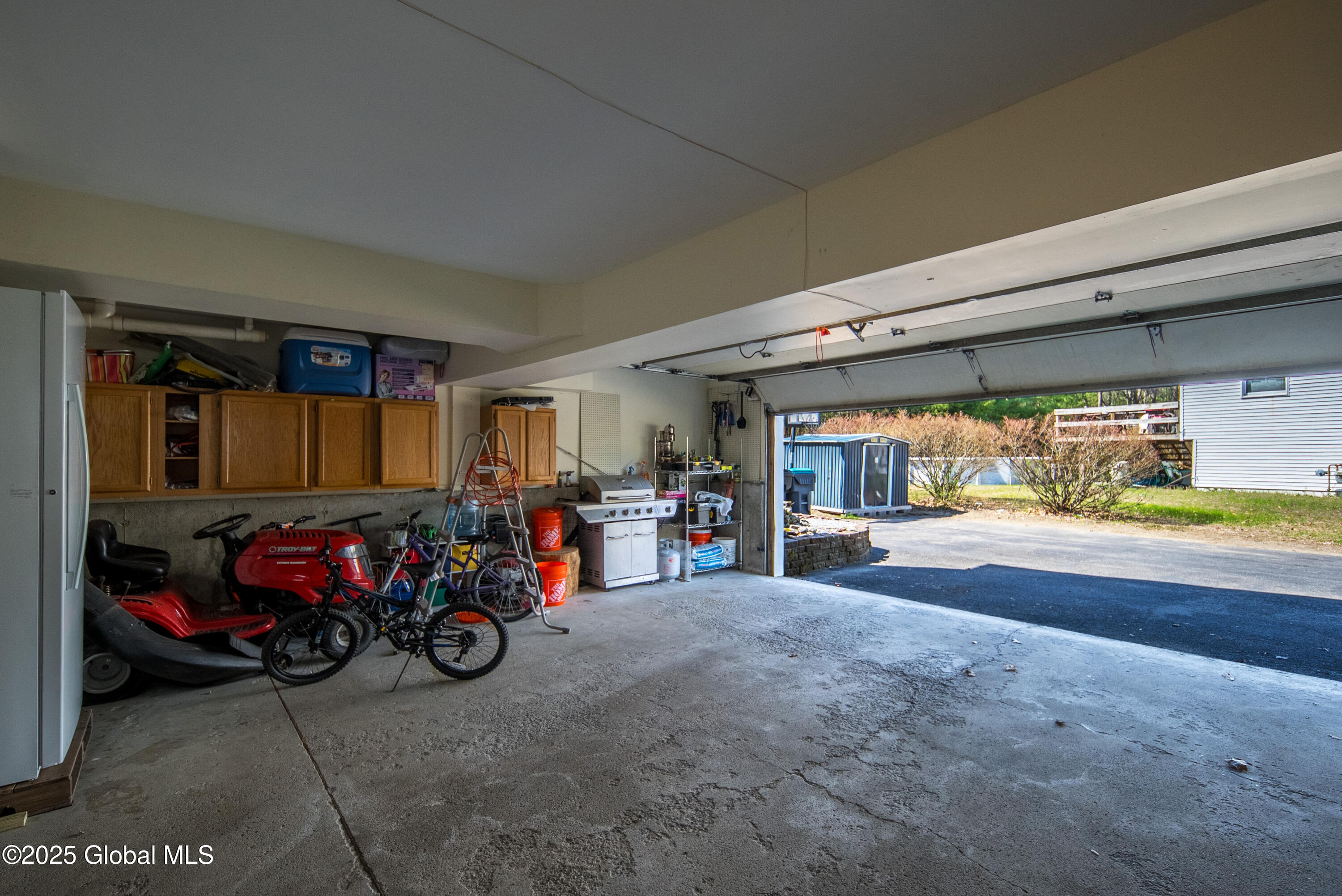 4 Heresford Lane, Queensbury, New York image 43