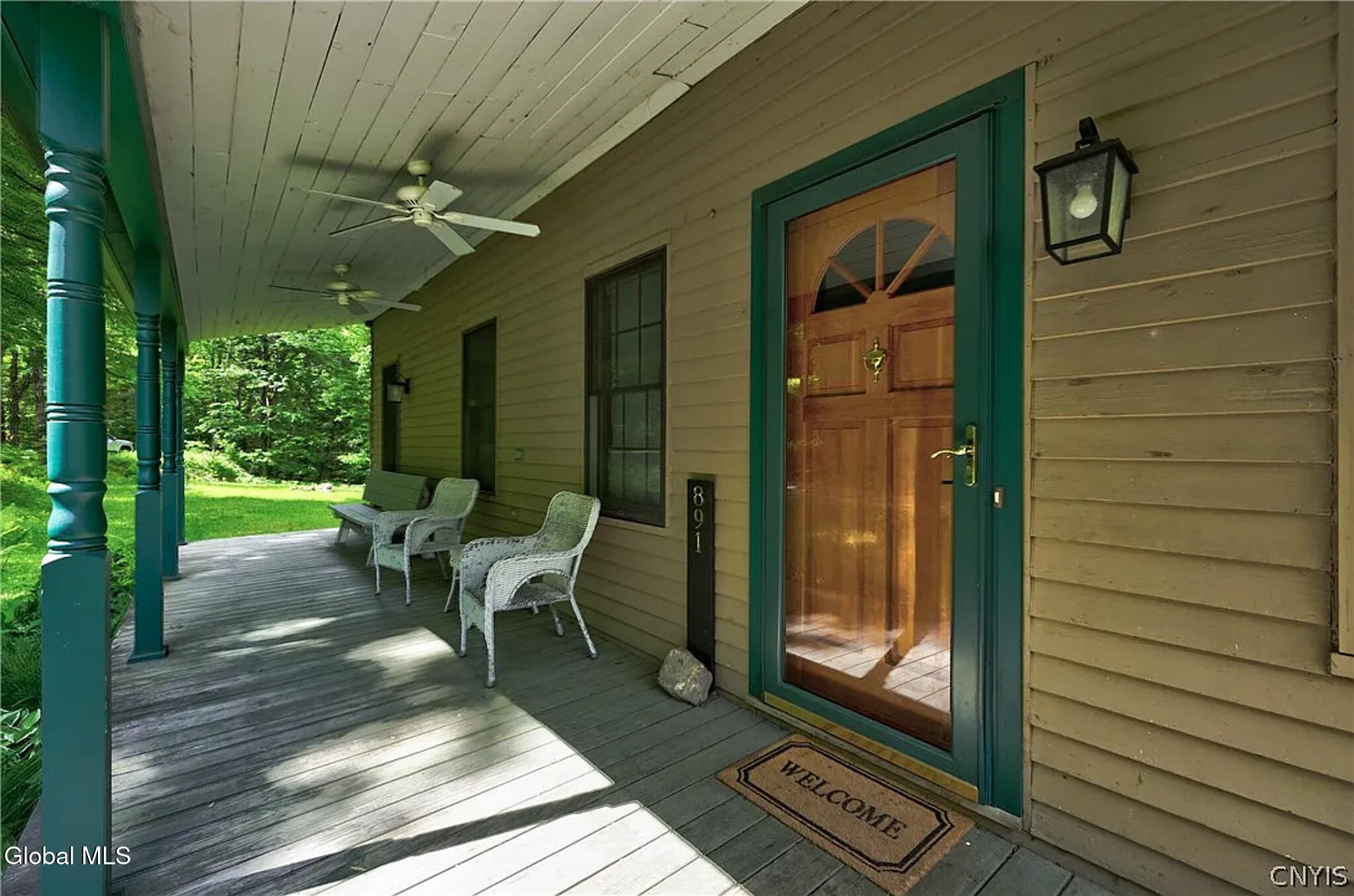 891 River Road