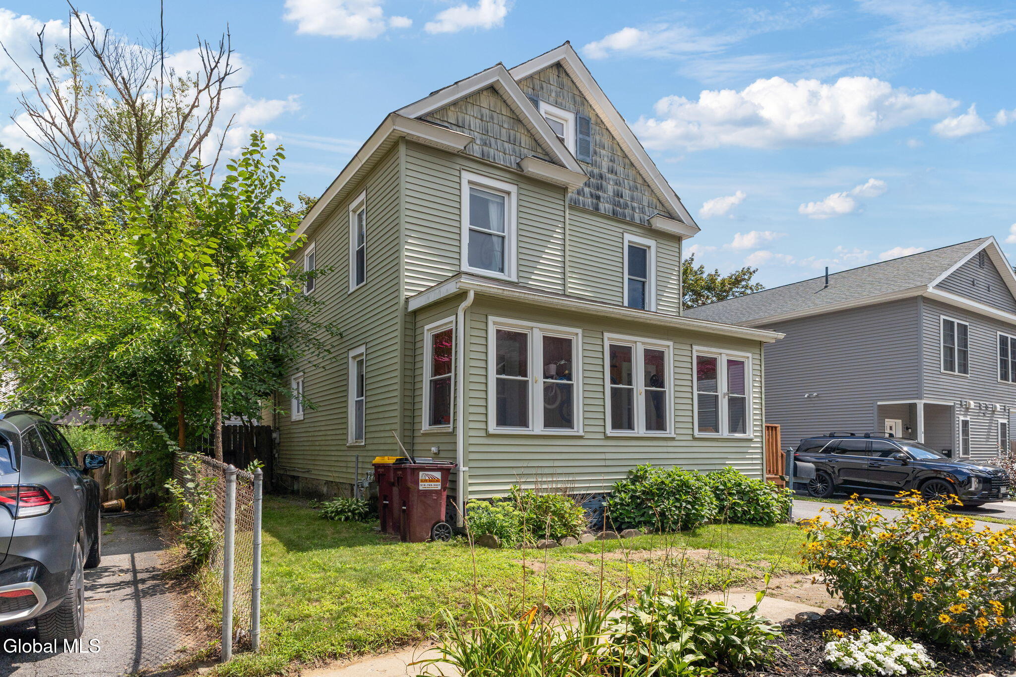 17 Kenworthy Avenue