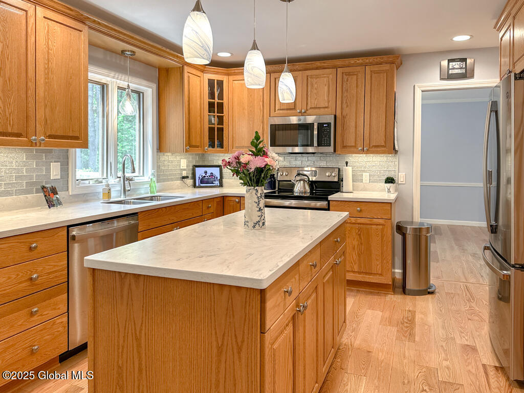 23 Revere Road, Queensbury, New York image 11