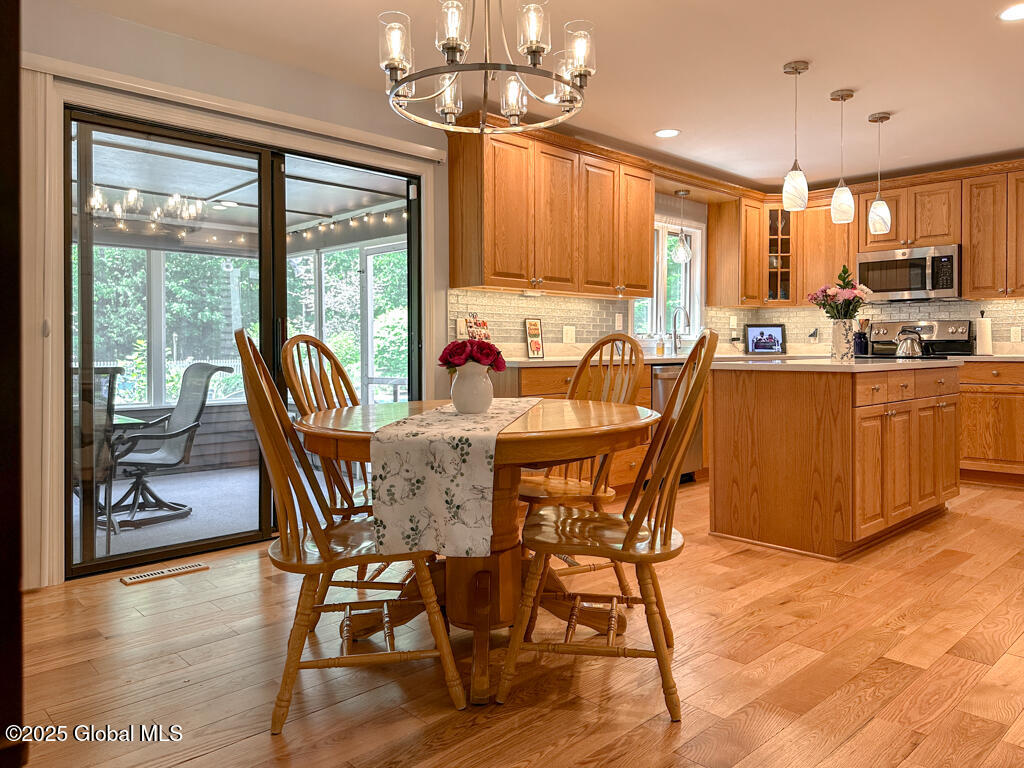 23 Revere Road, Queensbury, New York image 7