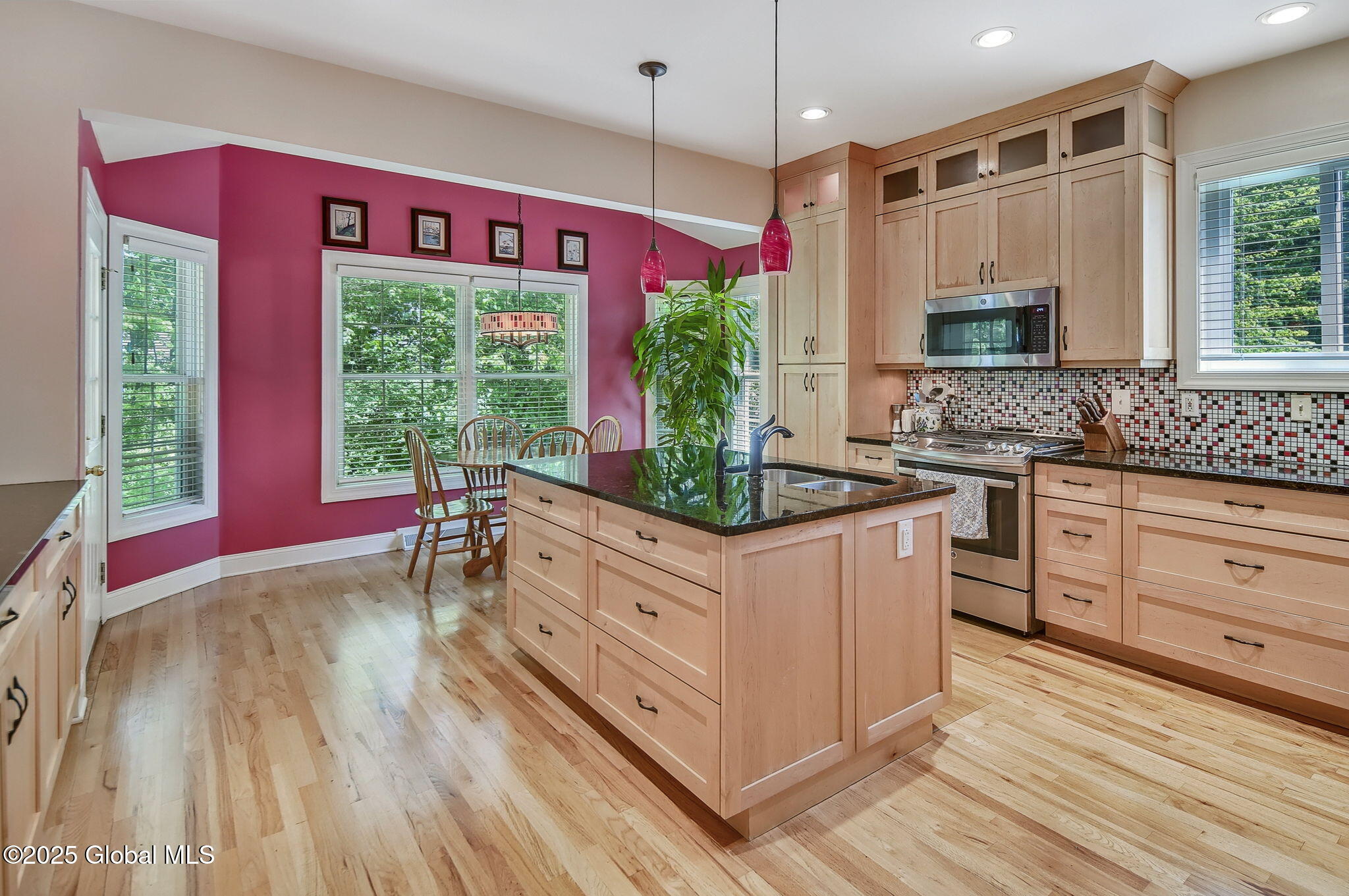 9 Oakline Court, Niskayuna, New York image 16