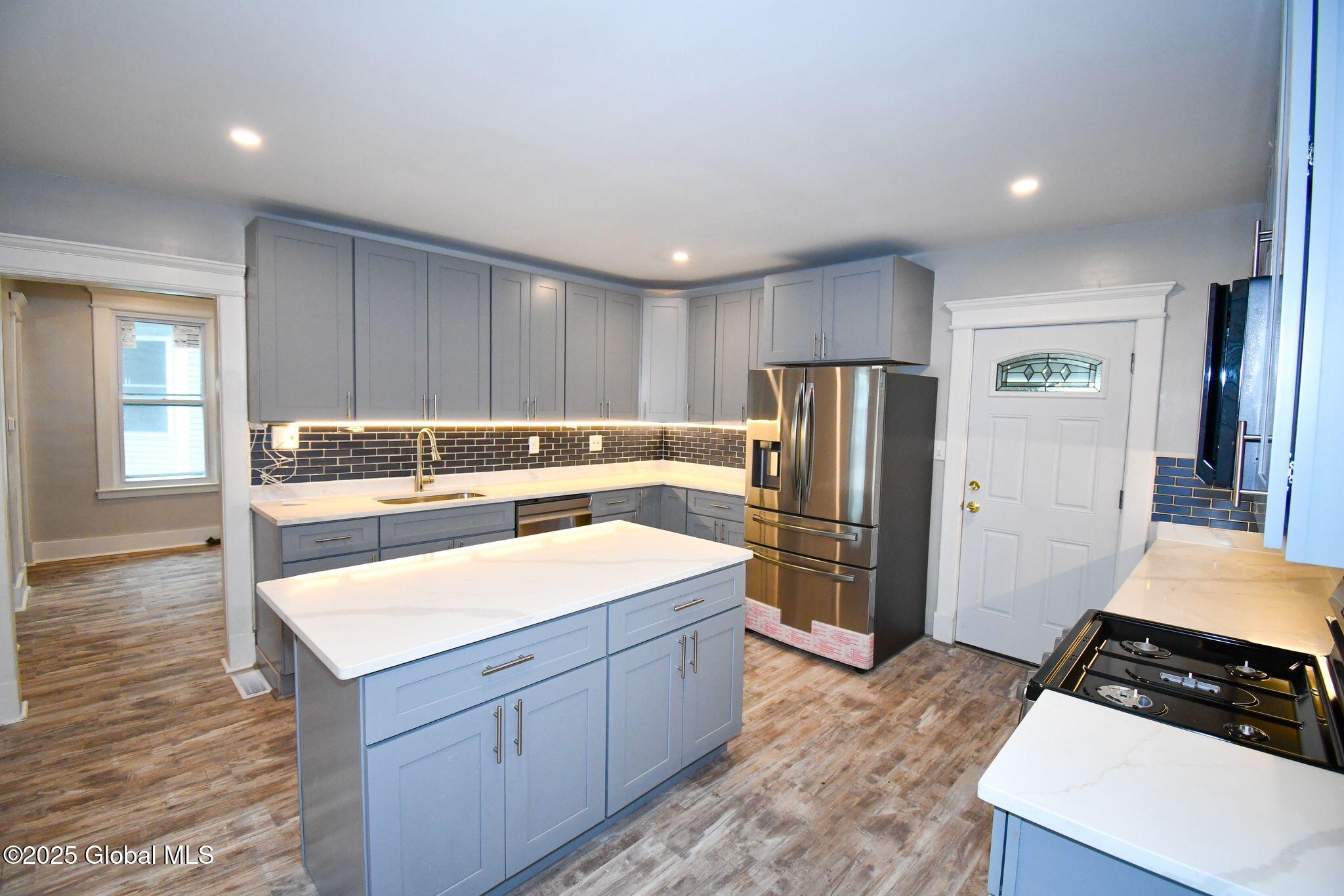 352 Mohawk Avenue, Scotia, New York image 14
