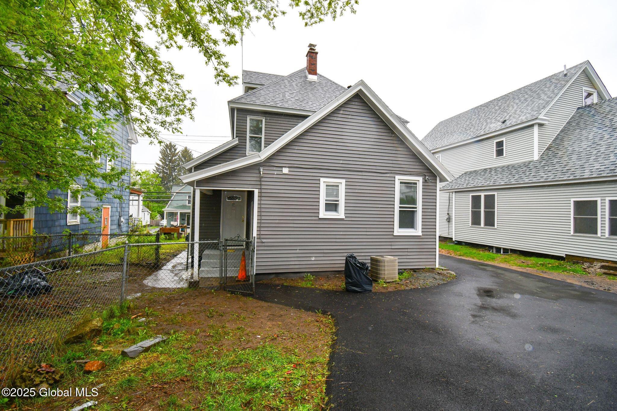 352 Mohawk Avenue, Scotia, New York image 4