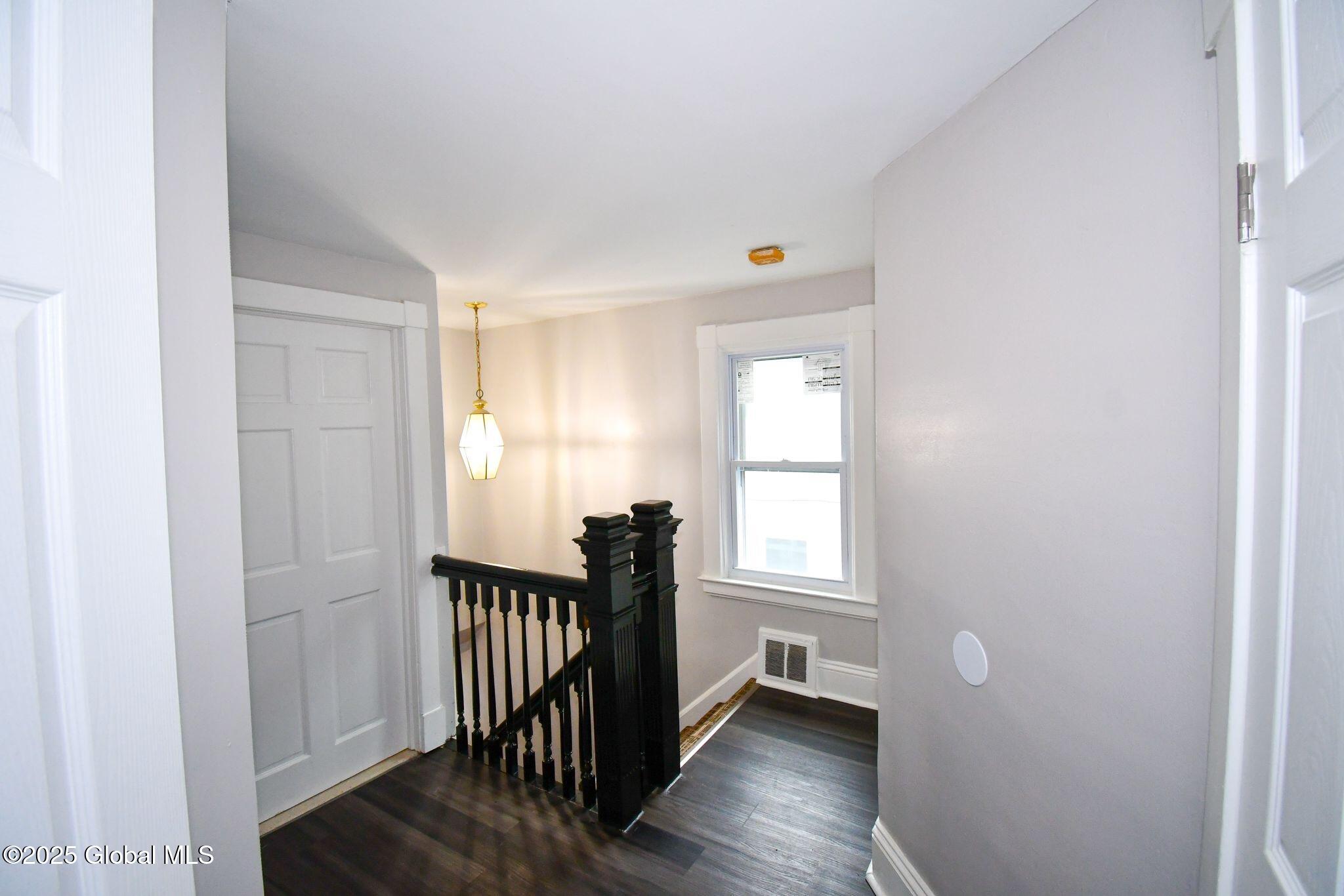 352 Mohawk Avenue, Scotia, New York image 31