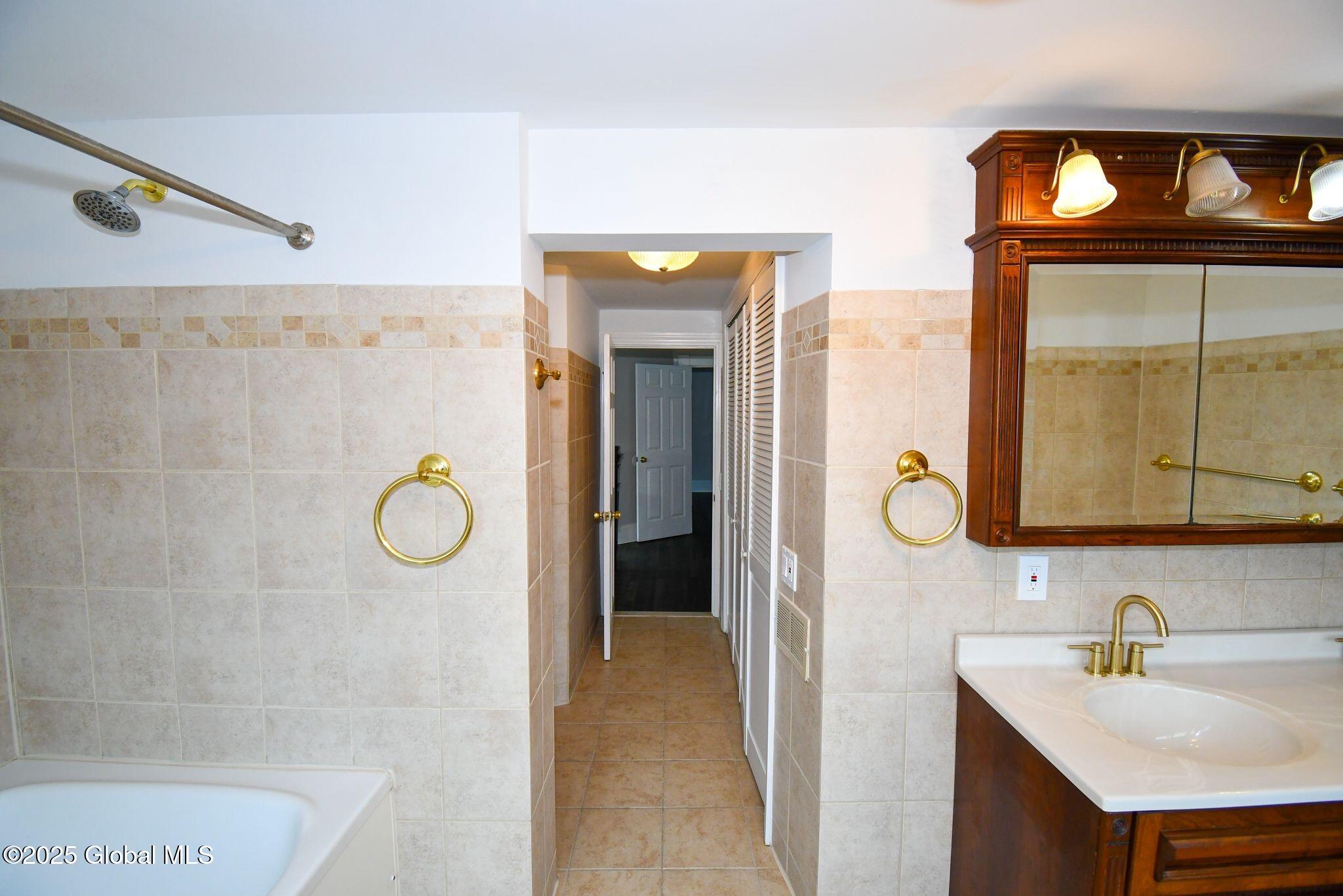 352 Mohawk Avenue, Scotia, New York image 25