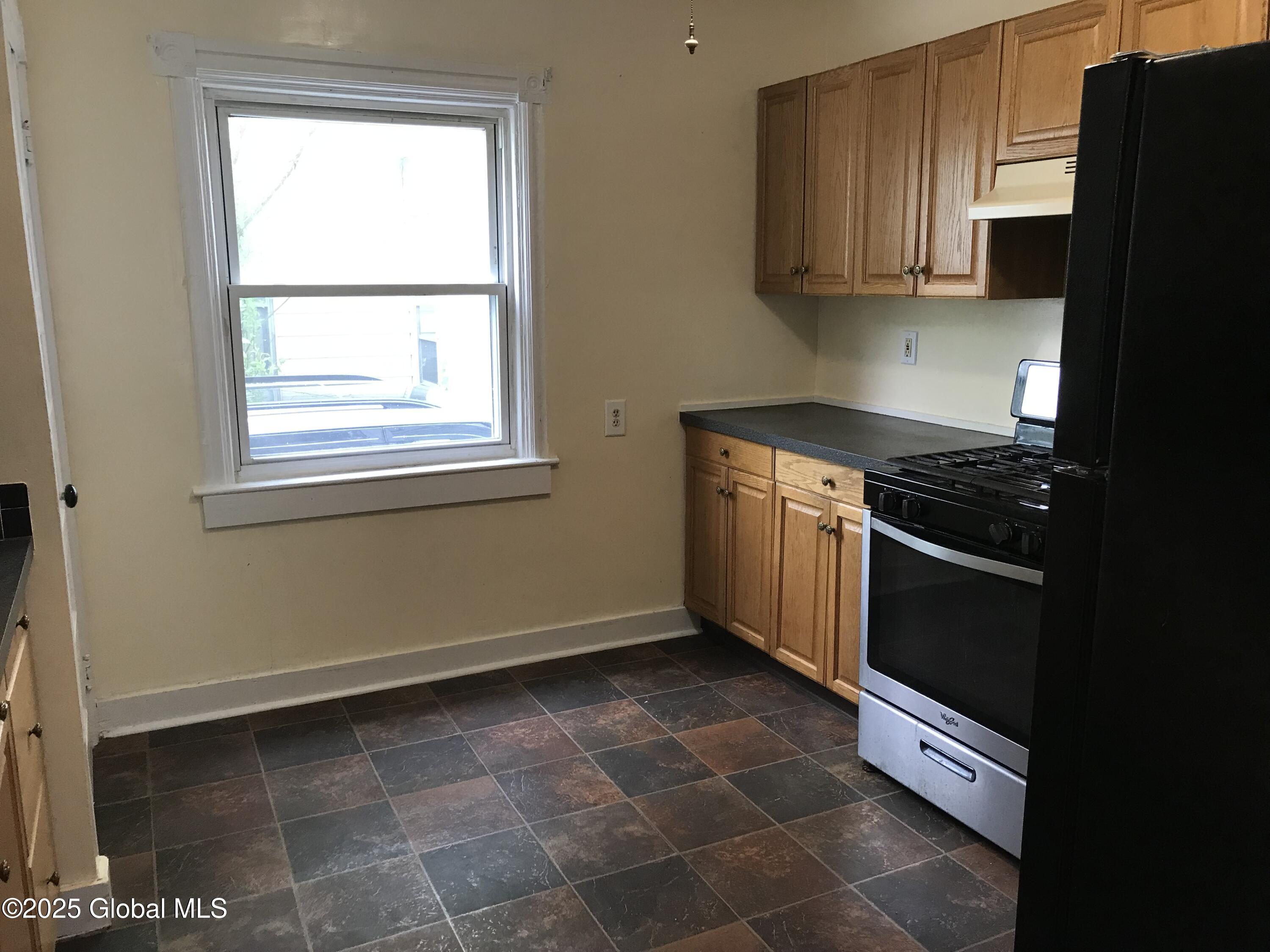 23 Orville Street, Glens Falls, New York image 12