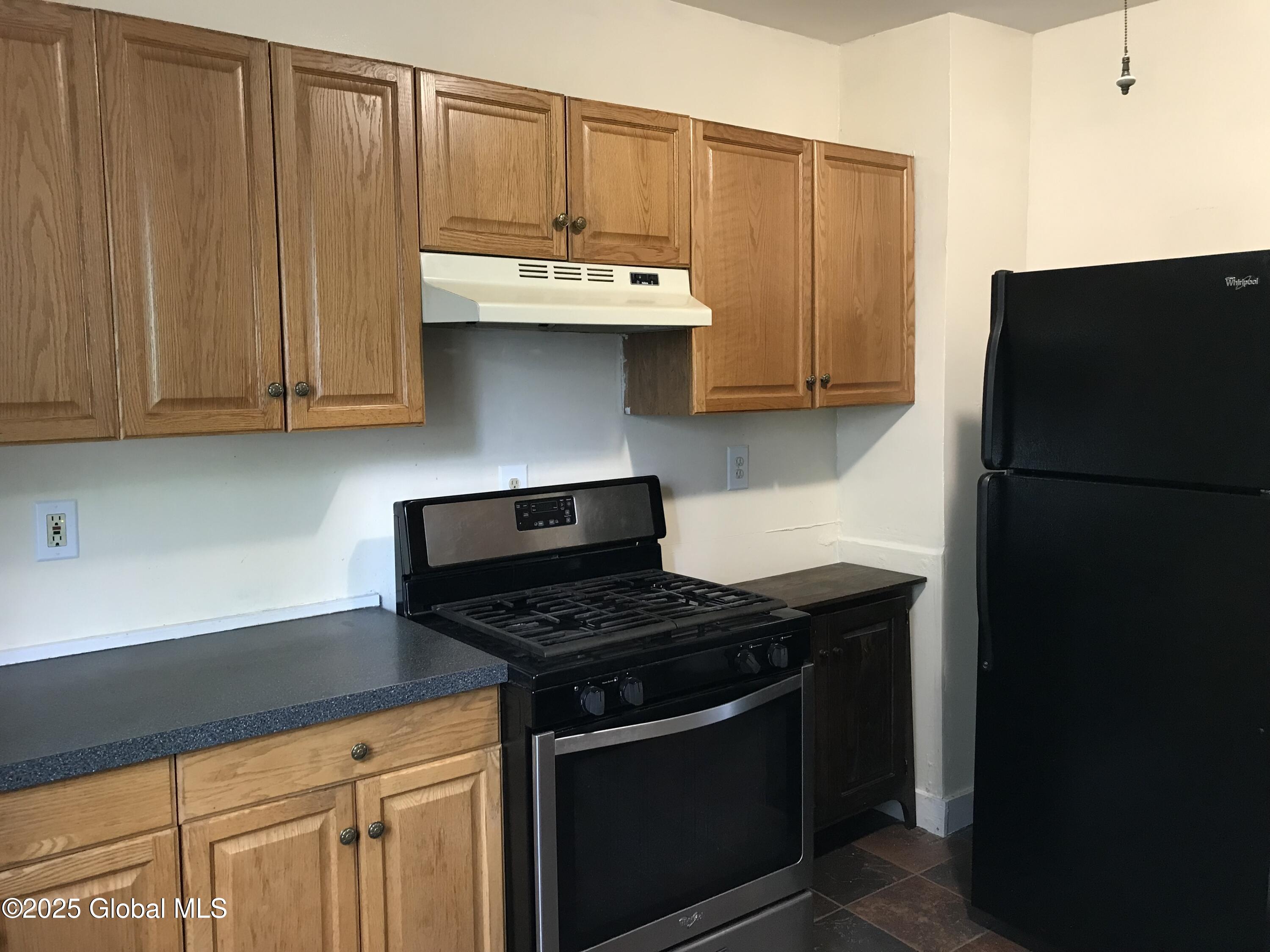 23 Orville Street, Glens Falls, New York image 9