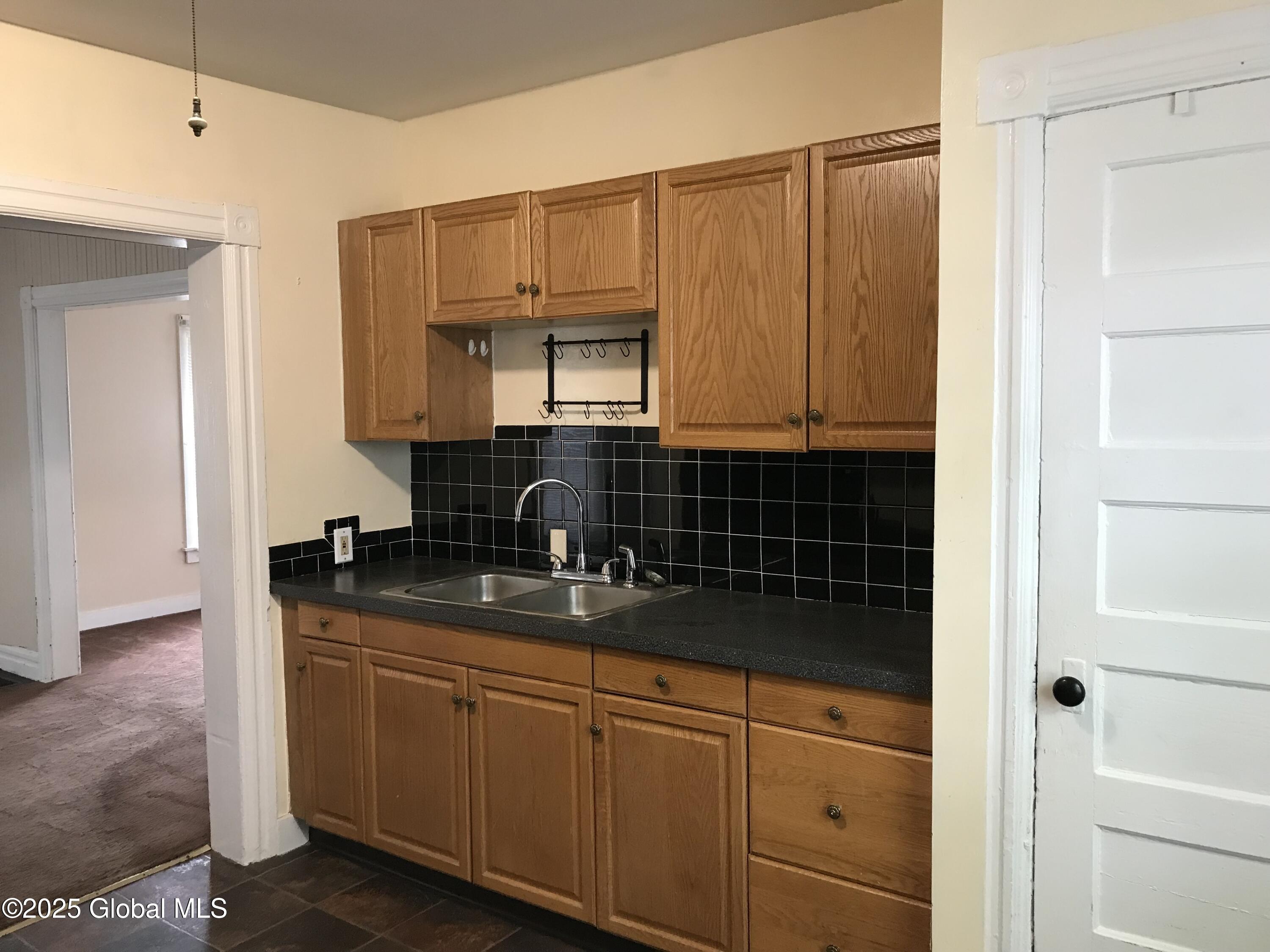 23 Orville Street, Glens Falls, New York image 10