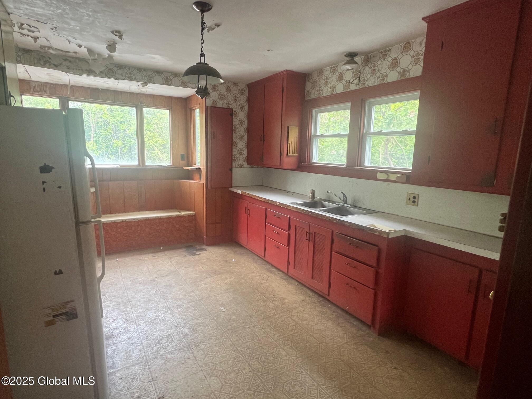 928 Sacandaga Road, Glenville, New York image 9