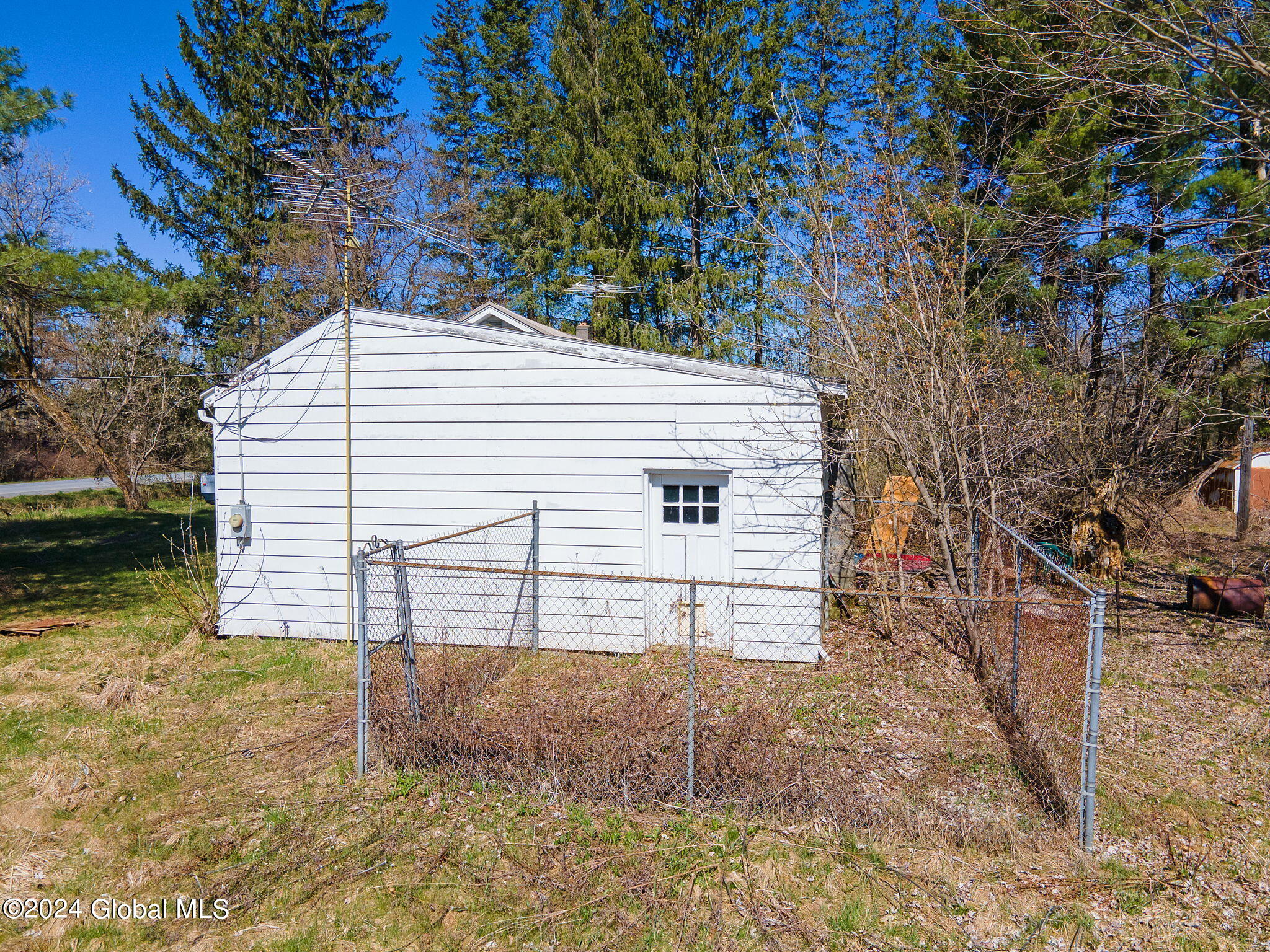 220 Rural Grove Road, Sprakers, New York image 15