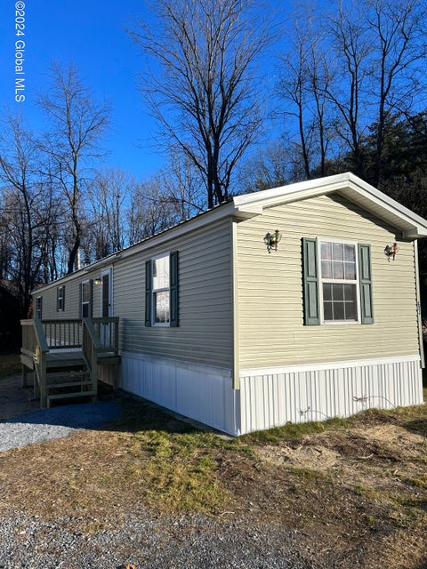 Mobile Home For Rent - 980 Murray Rd Rd #LOT 10<br/> Middle Grove, NY 12850
