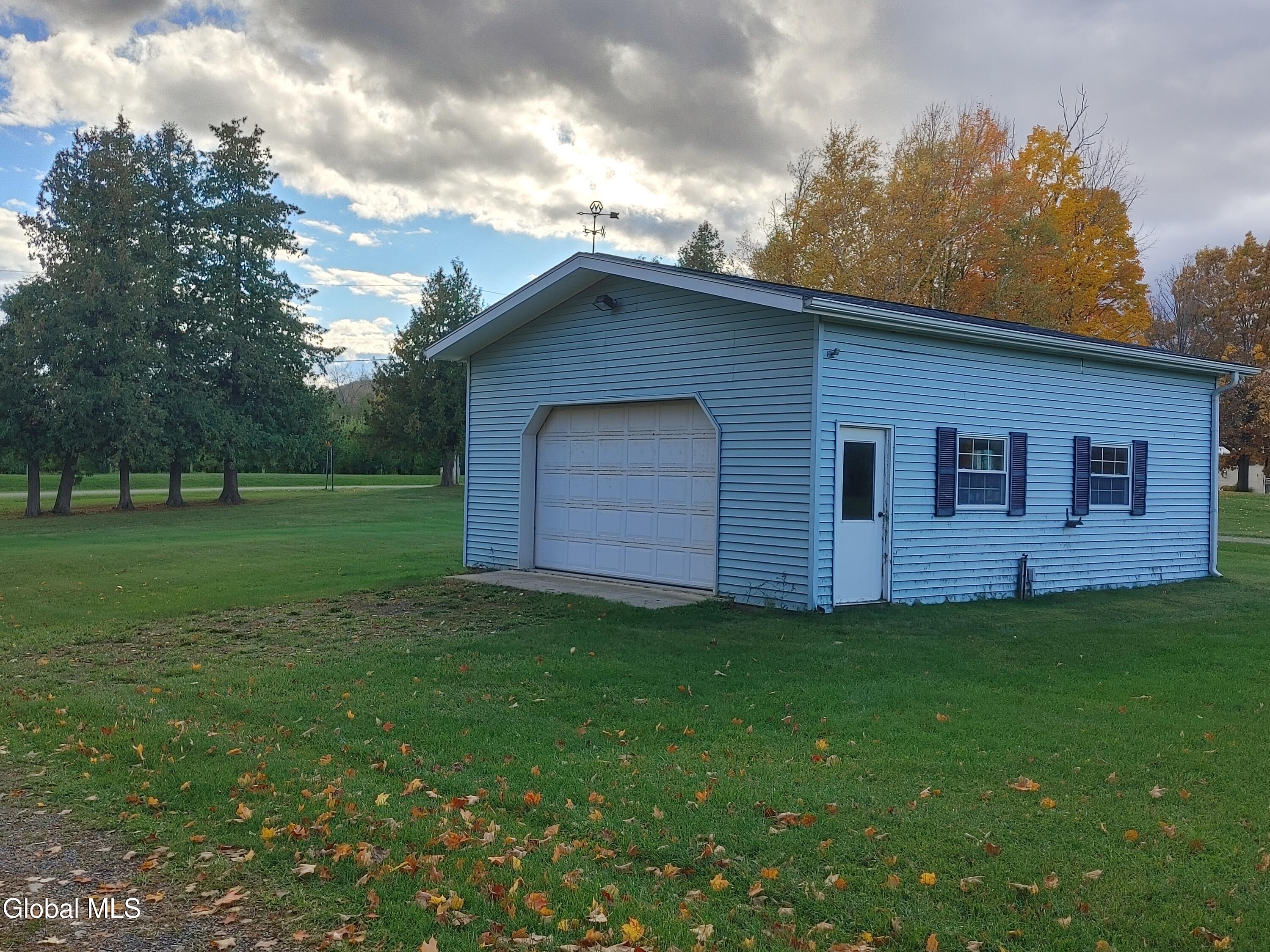 81 Ferry Road