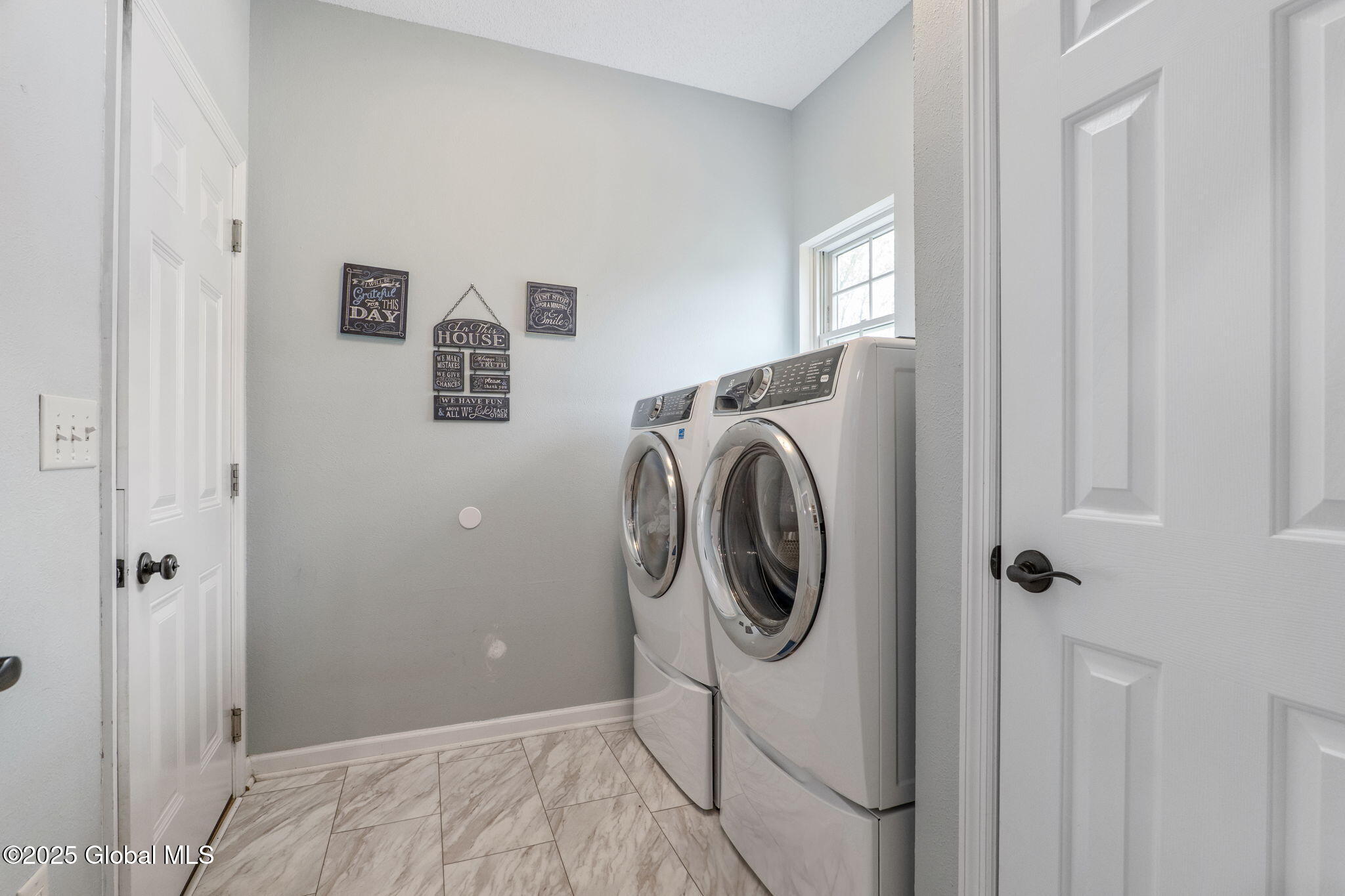 11 Weisheit Road, Glenmont, New York image 19