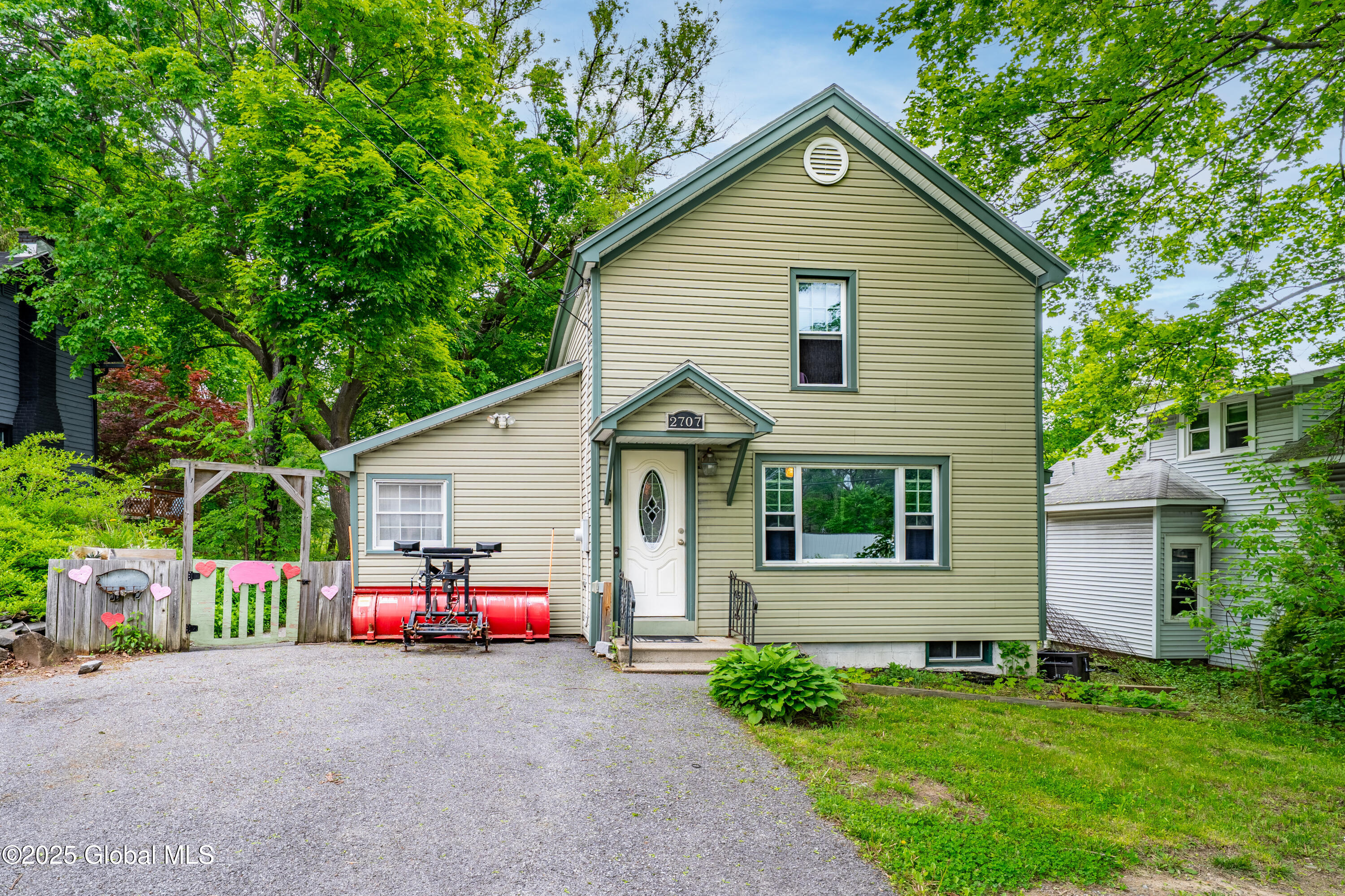 2707 New Scotland Road, Voorheesville, New York image 1