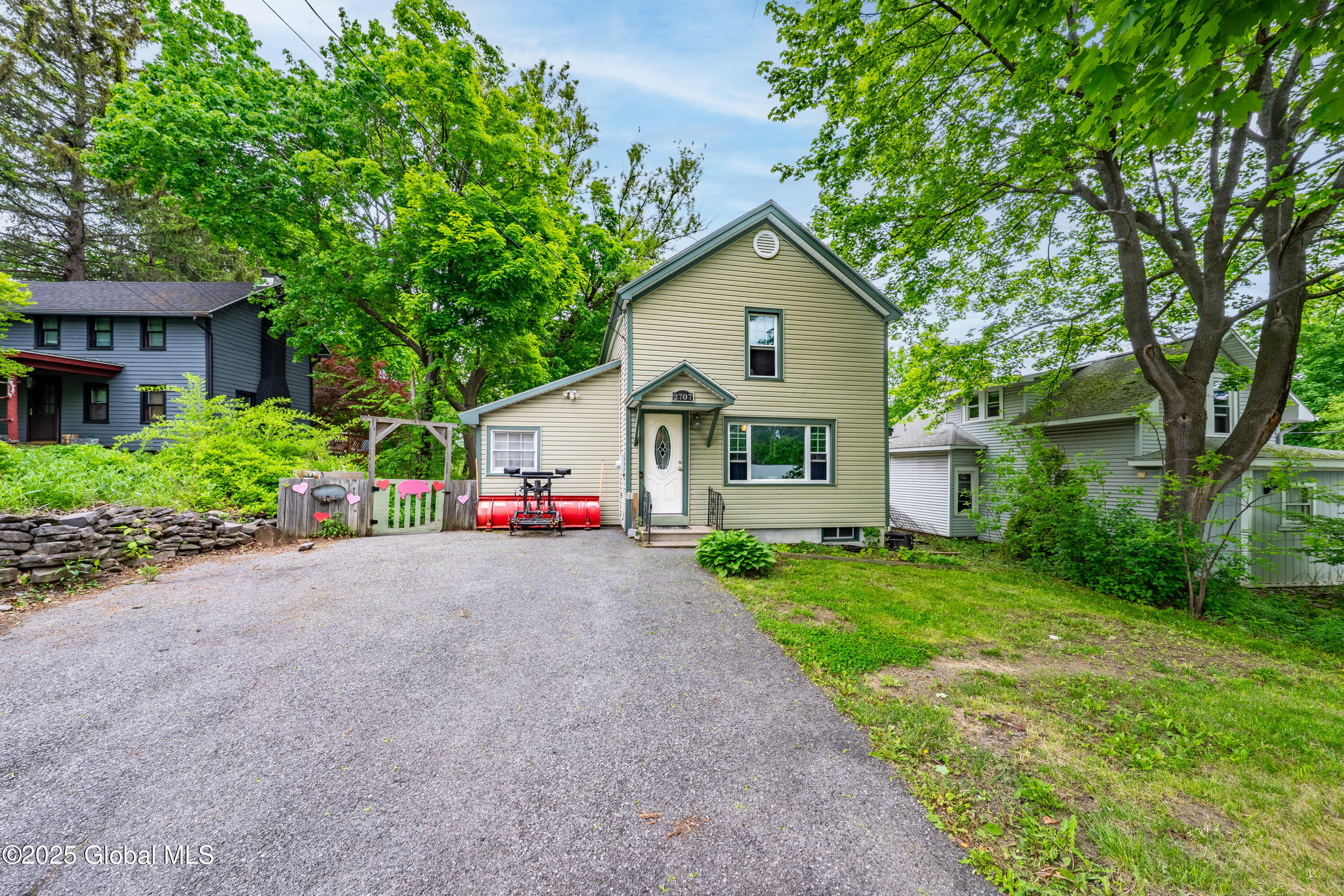 2707 New Scotland Road, Voorheesville, New York image 2