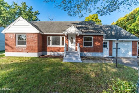 Photo of 2313 Balltown Road, Niskayuna, NY 12309 (MLS # 202527054) Photo of 2313 Balltown Road, Niskayuna, NY 12309 (MLS # 202527054)