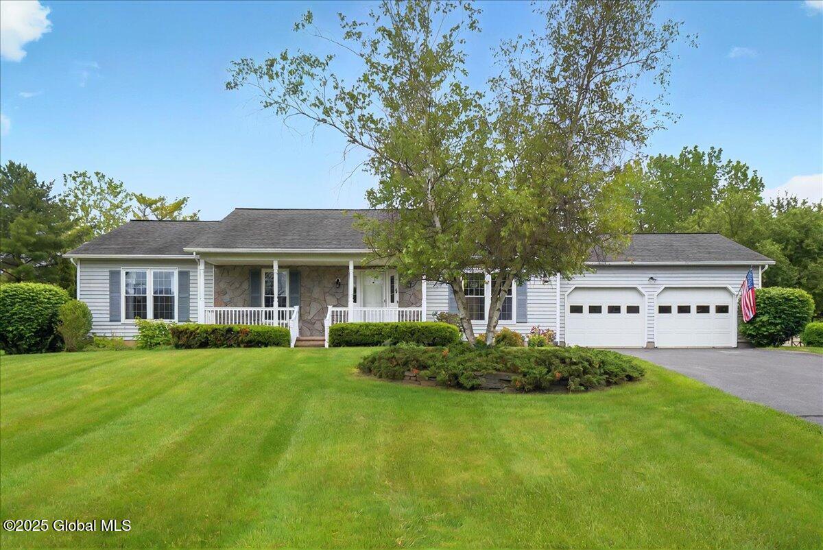 21 Barclay Street, Clifton Park, New York image 3