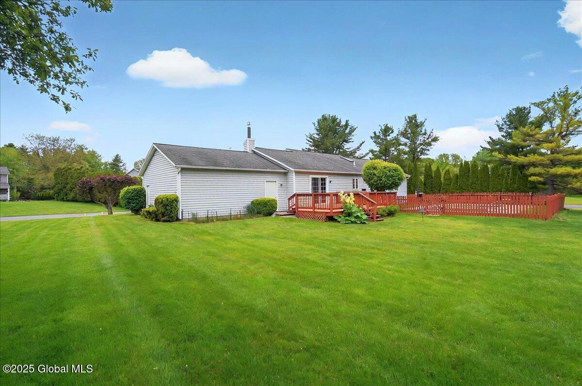 21 Barclay Street, Clifton Park, New York image 39