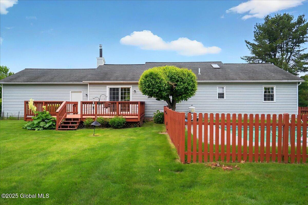 21 Barclay Street, Clifton Park, New York image 42