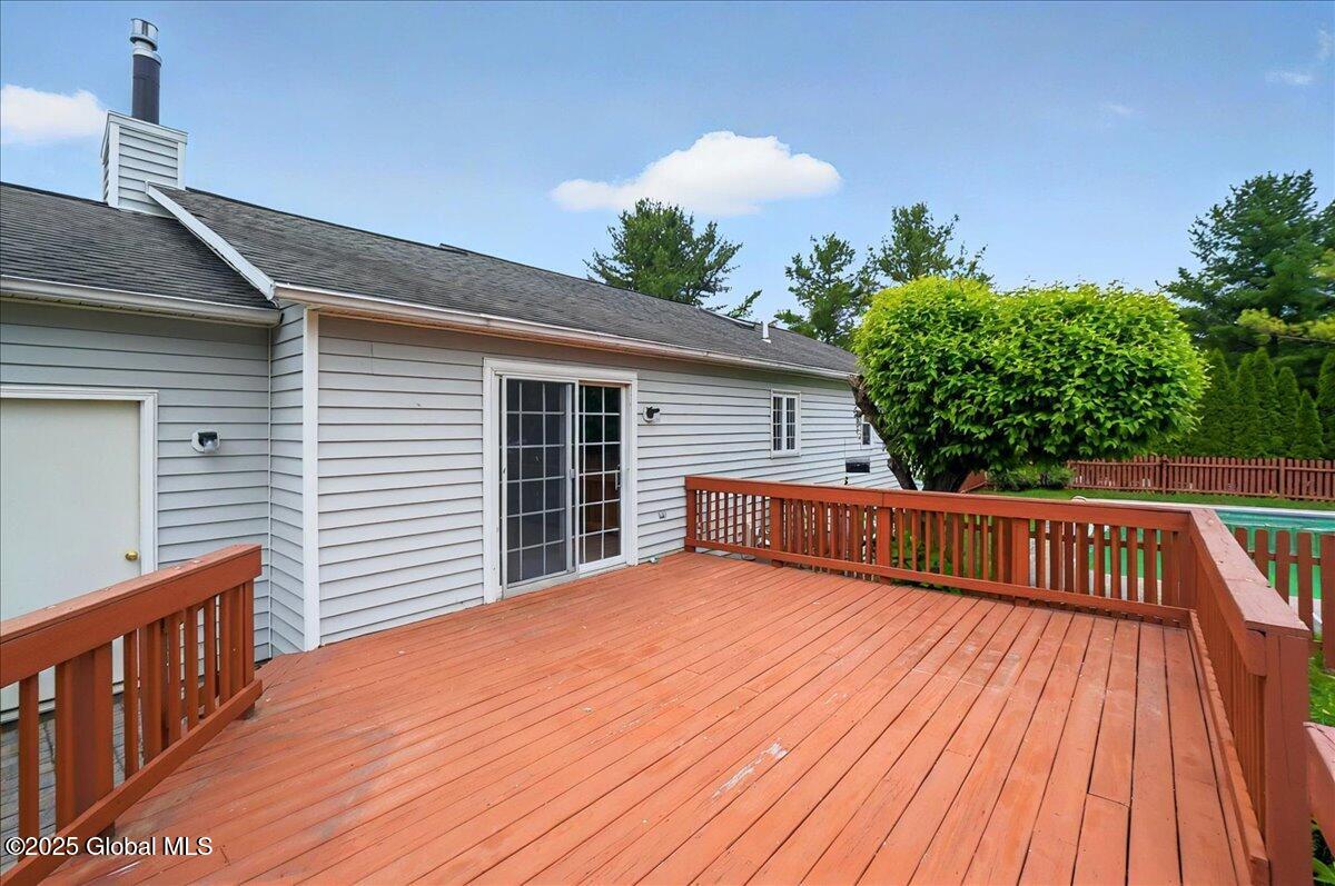 21 Barclay Street, Clifton Park, New York image 36