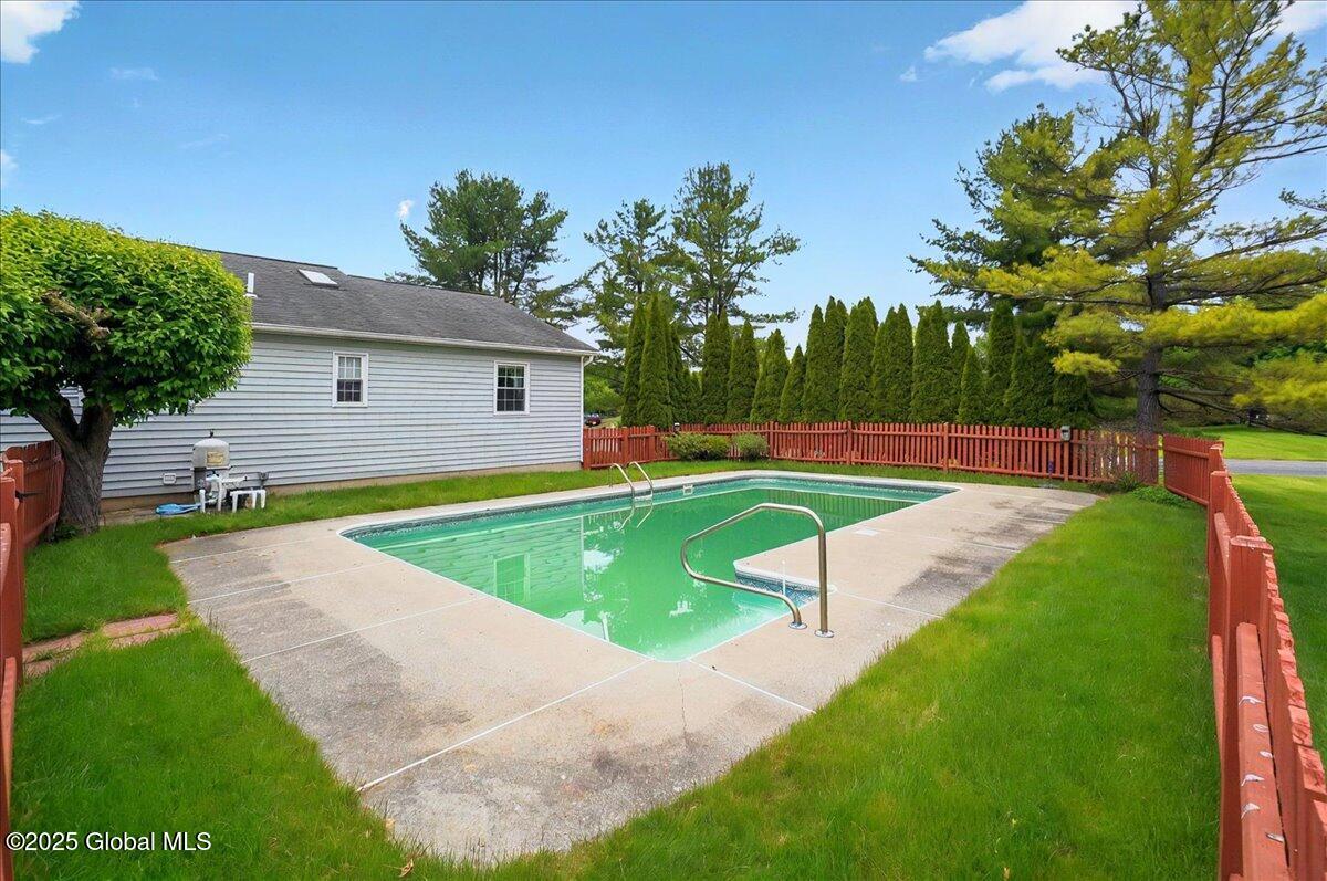 21 Barclay Street, Clifton Park, New York image 43