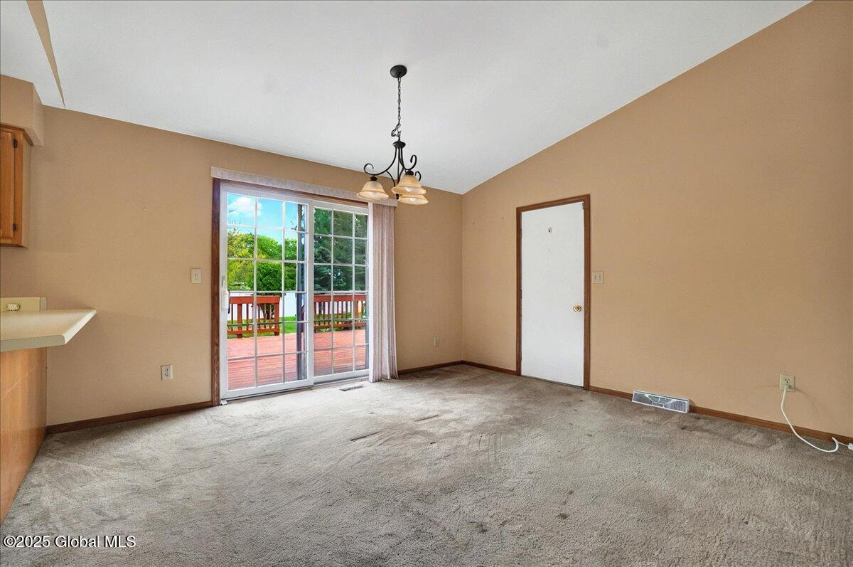 21 Barclay Street, Clifton Park, New York image 13