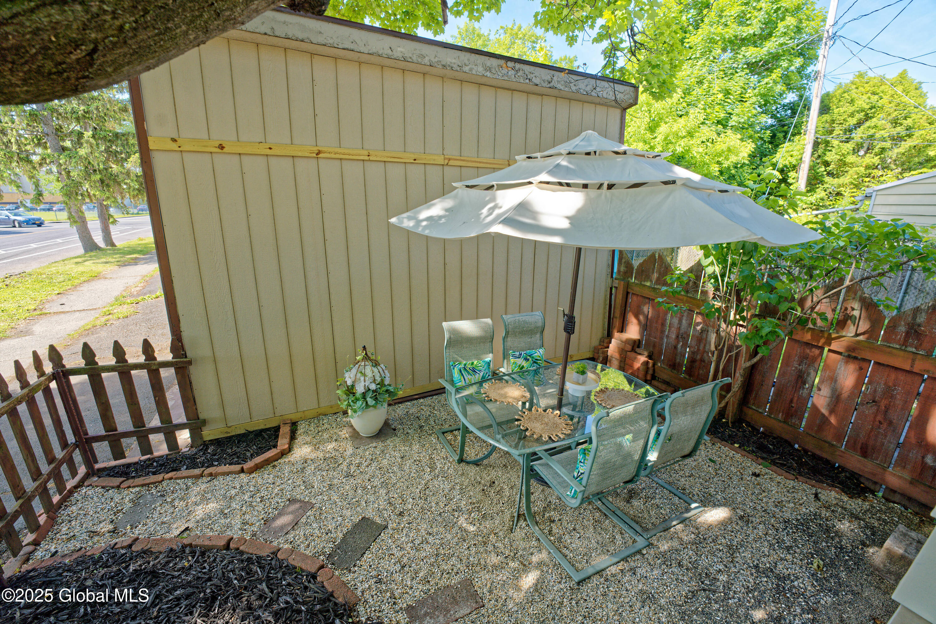 30 Andrewsville Court, Watervliet, New York image 24