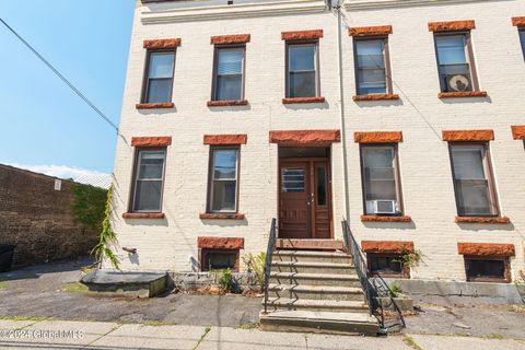 Photo of 28 Bradford Street #1, Albany, NY 12206 (MLS # 202613002)