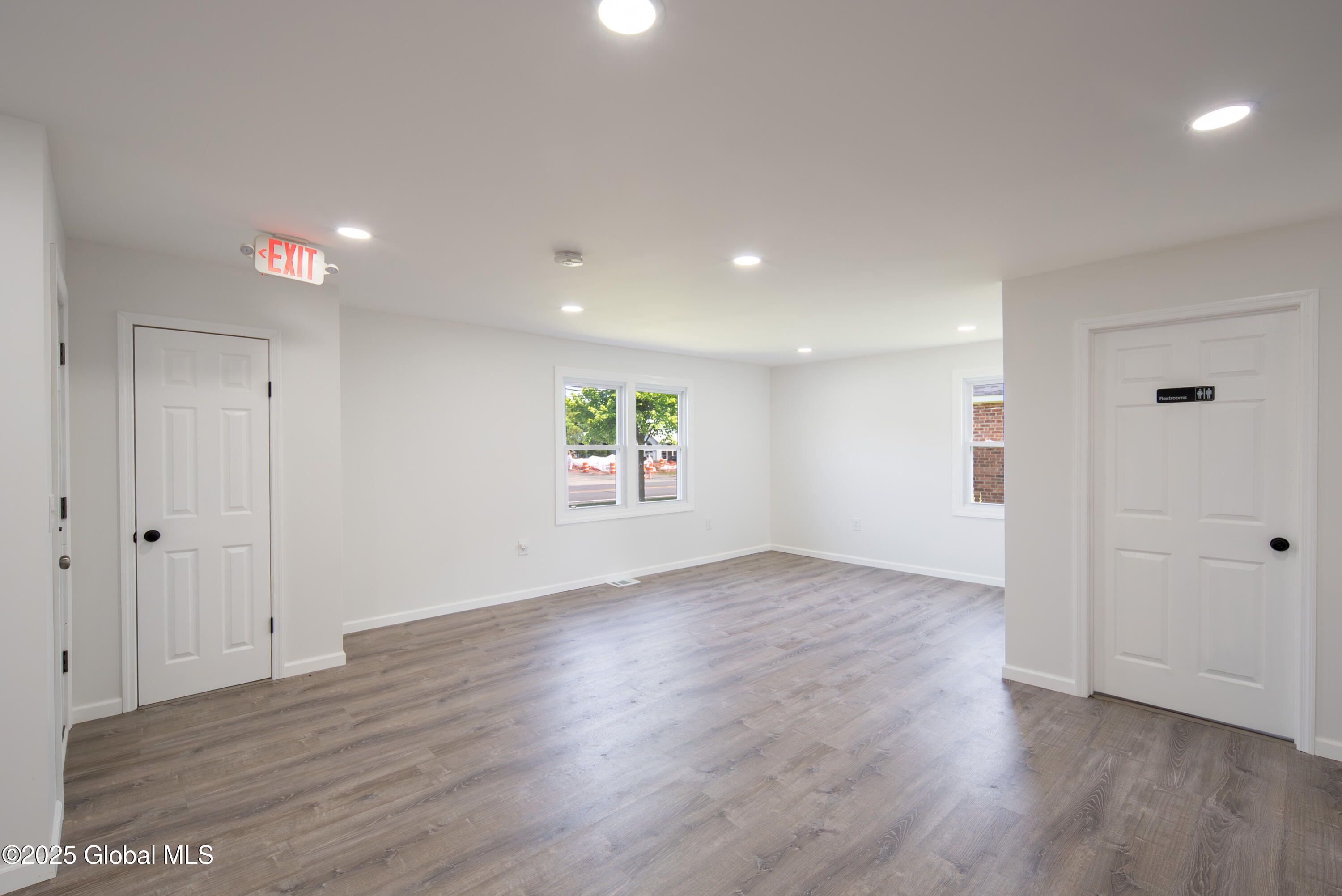 135 Freemans Bridge Road, Glenville, New York image 6