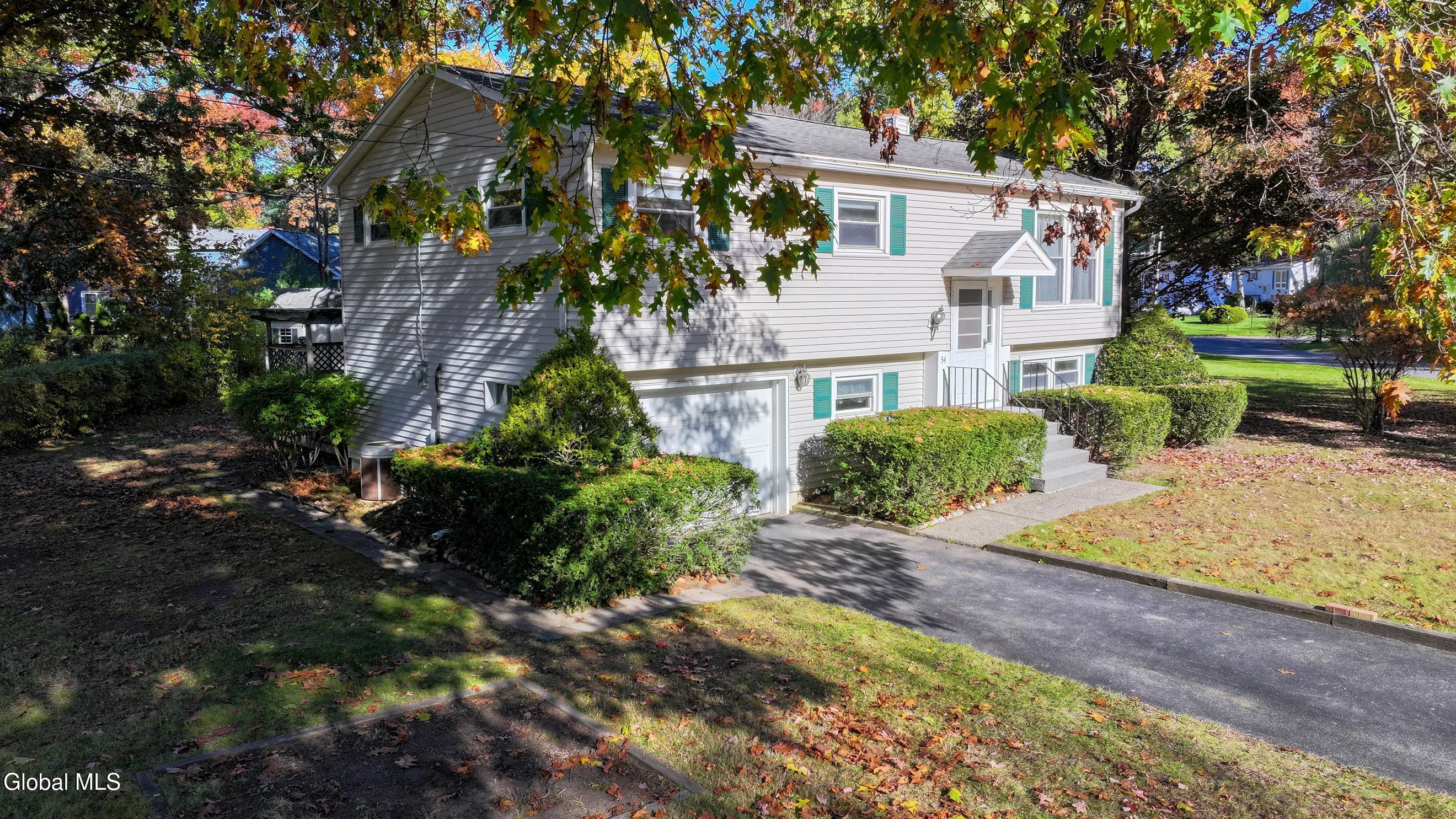 54 Walnut Drive