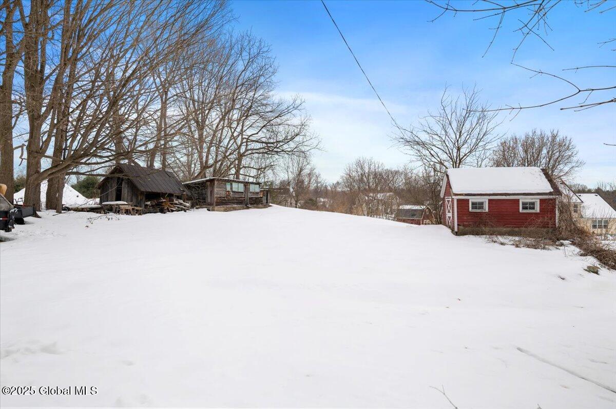 936 Bay Road, Queensbury, New York image 34