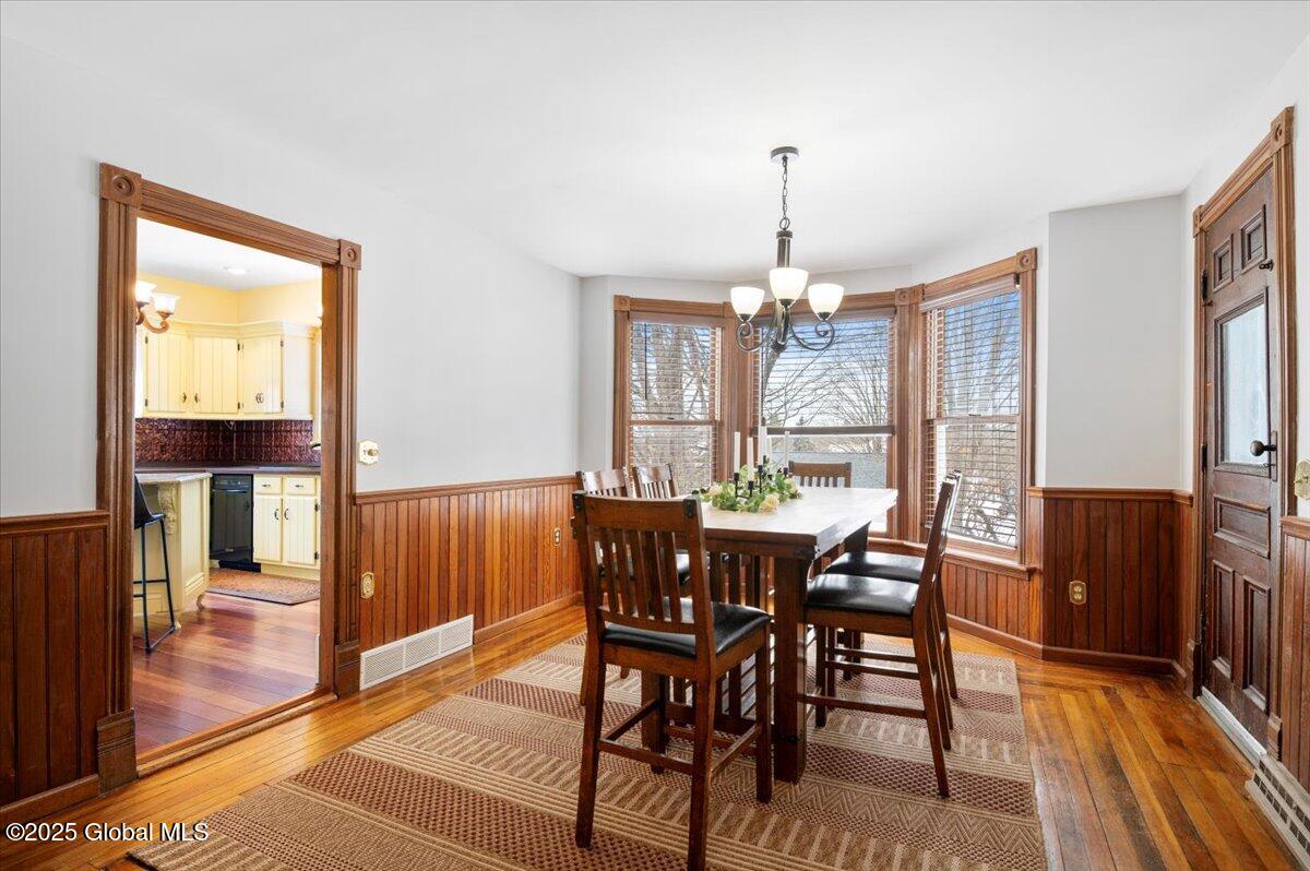 936 Bay Road, Queensbury, New York image 4