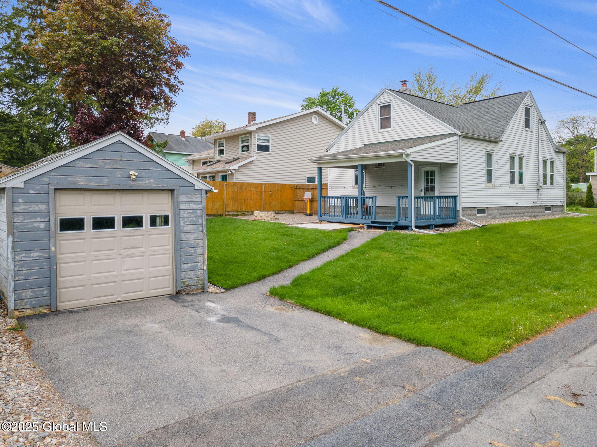 18 Fenwick Avenue, Schenectady, New York image 32