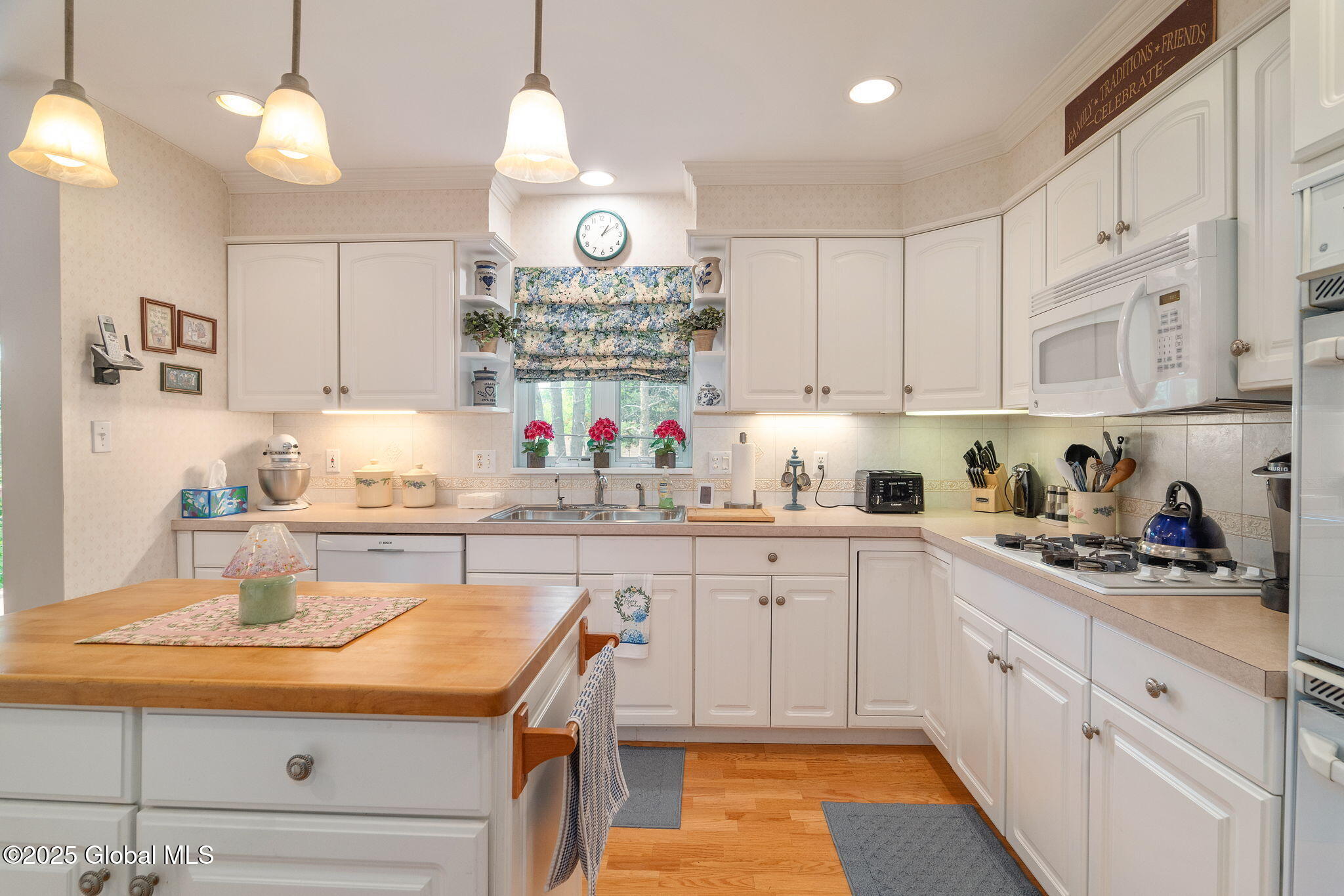 1401 Balltown Road, Niskayuna, New York image 19