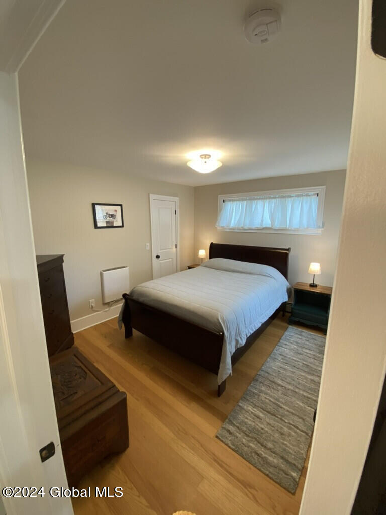 159 W Circular Street, Saratoga Springs, New York image 10